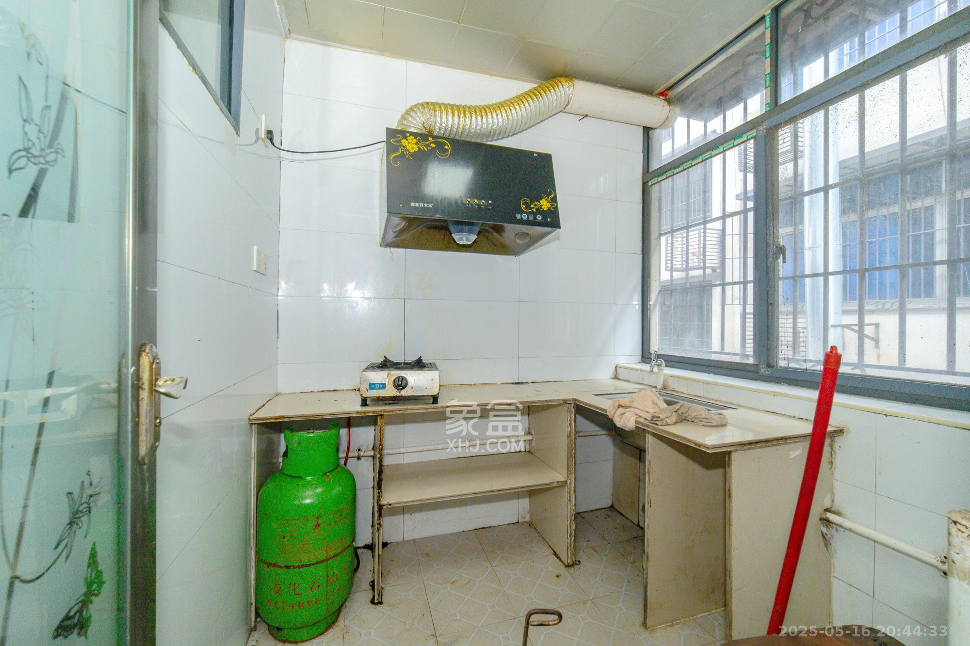 星沙三区 10室0厅0卫 265.0万 星沙三区 10室0厅0卫 265.0万厨房