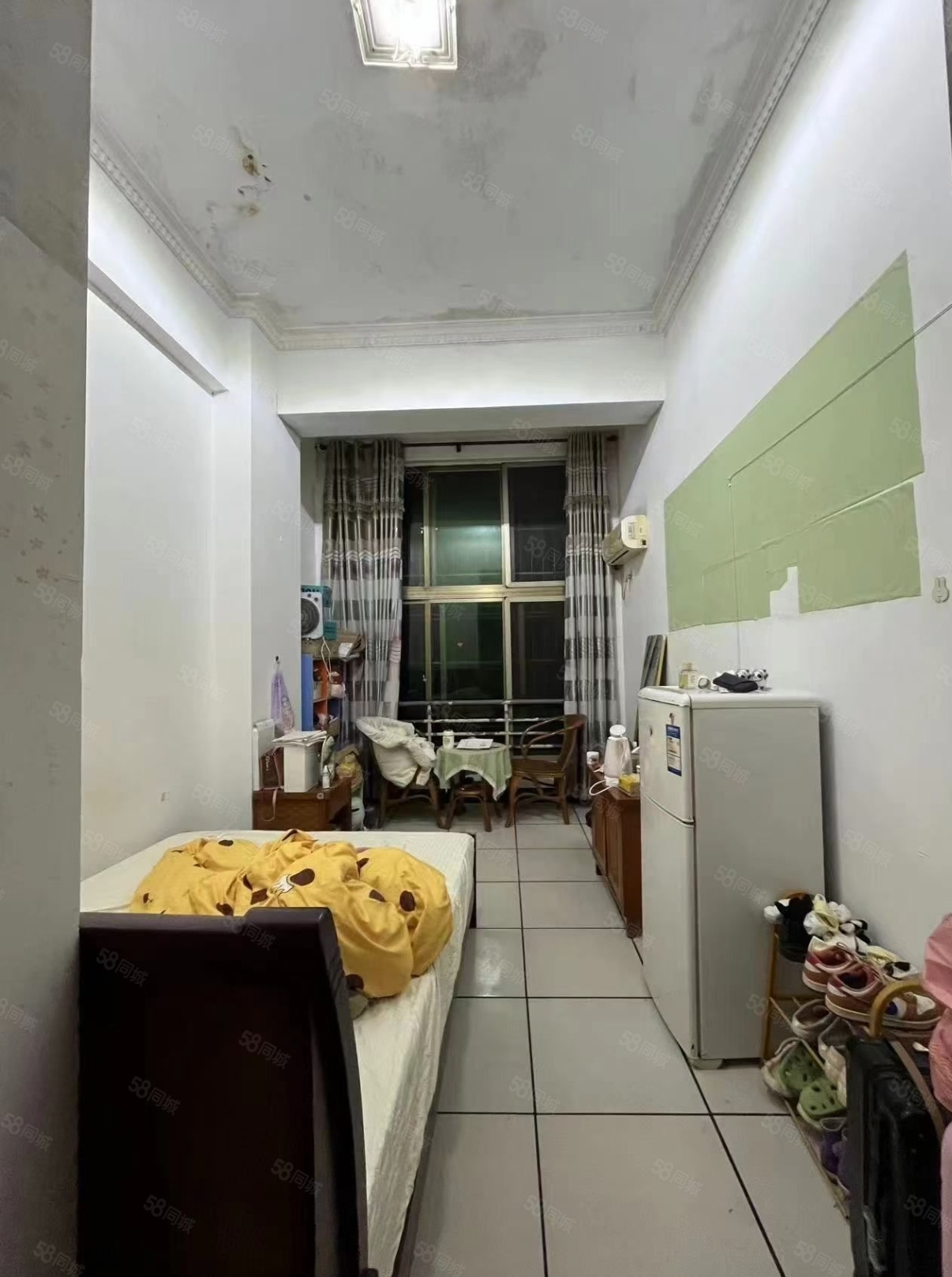 飞龙公寓 1室1厅1卫 27.0万 飞龙公寓 1室1厅1卫 27.0万客厅