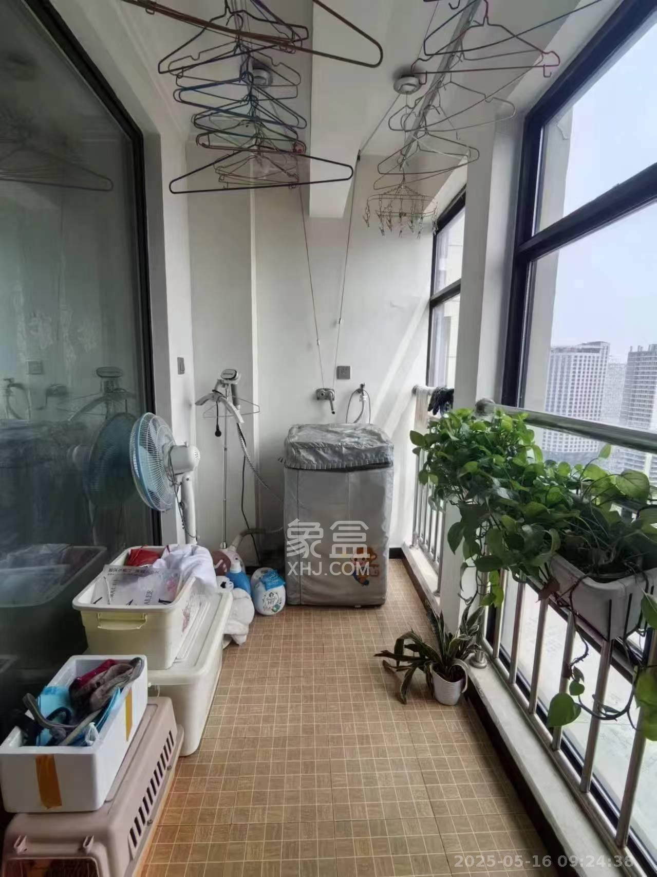 铂宫  3室2厅1卫   3600.00元/月室内图