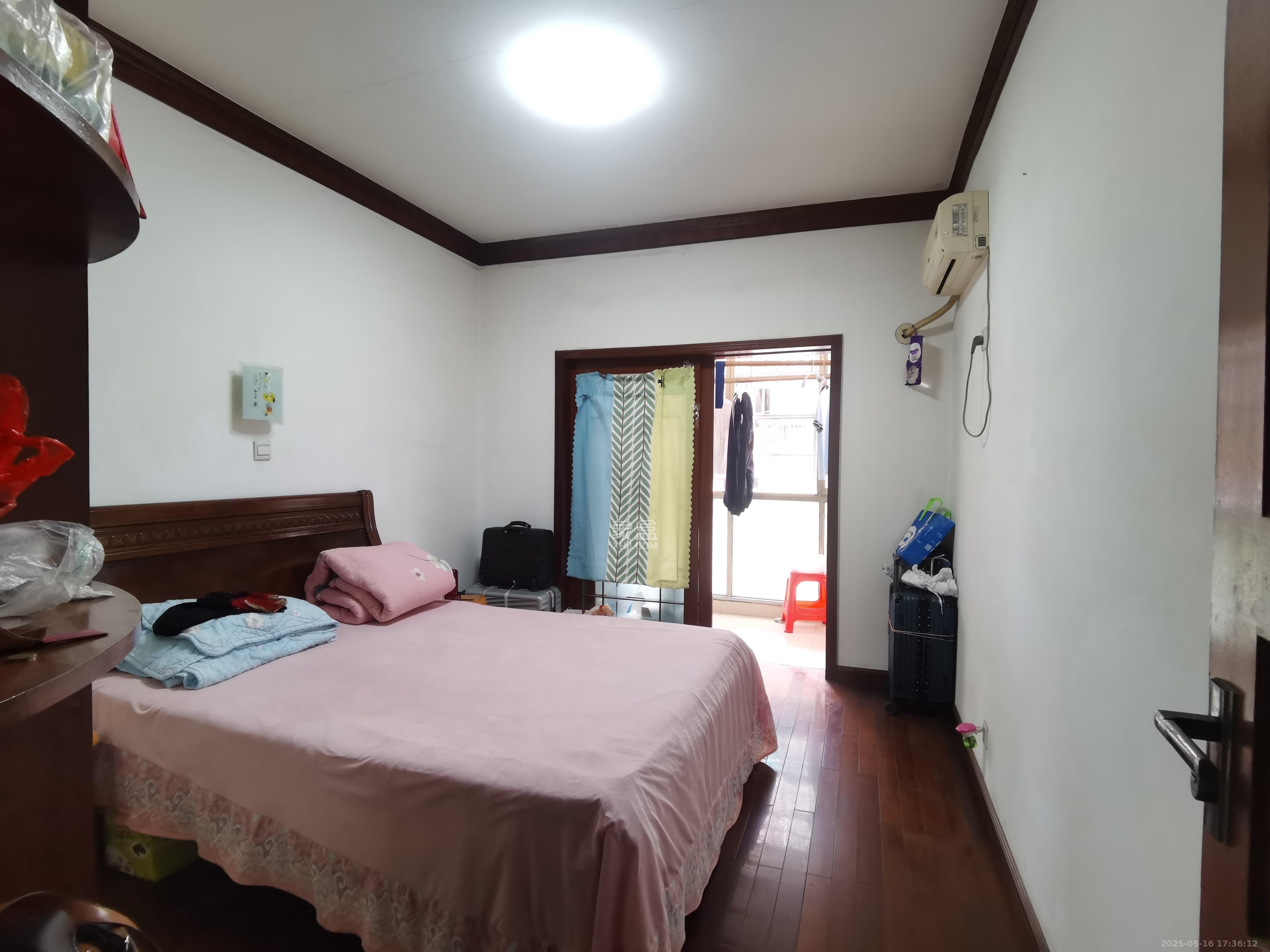 星沙商业步行街 3室2厅1卫 1800.0元/月 星沙商业步行街 3室2厅1卫 1800.0元/月室内图