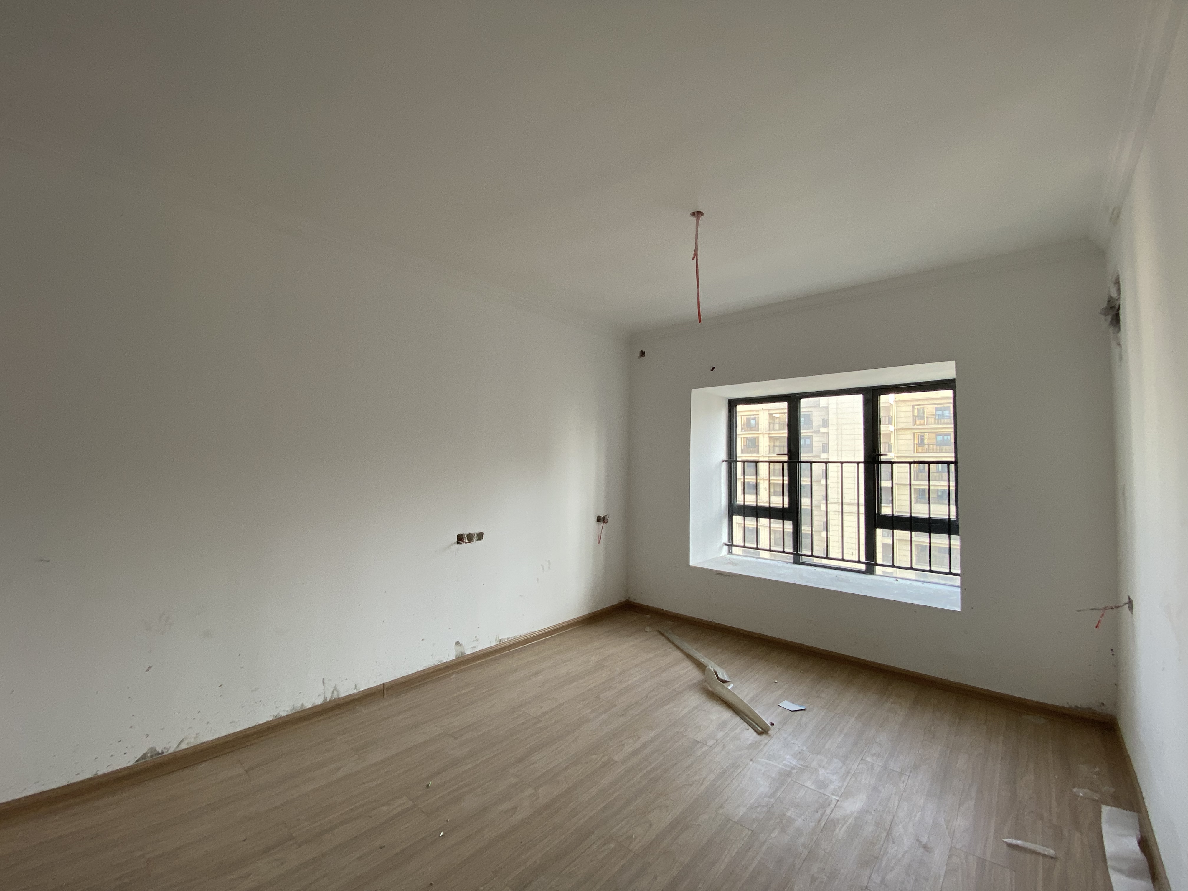 碧桂园梓山府 3室2厅2卫 1800.0元/月 碧桂园梓山府 3室2厅2卫 1800.0元/月室内图