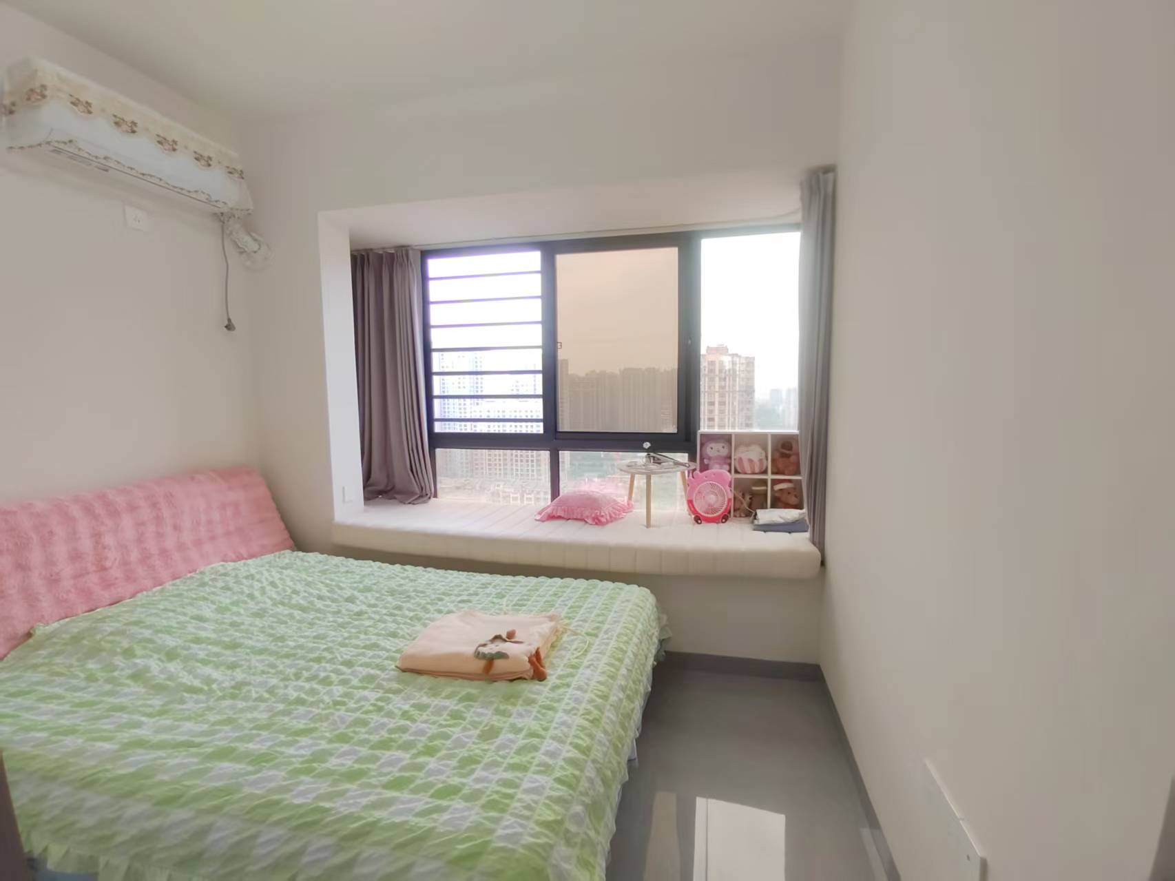 亿都漫城 4室2厅2卫 96.0万 亿都漫城 4室2厅2卫 96.0万室内图