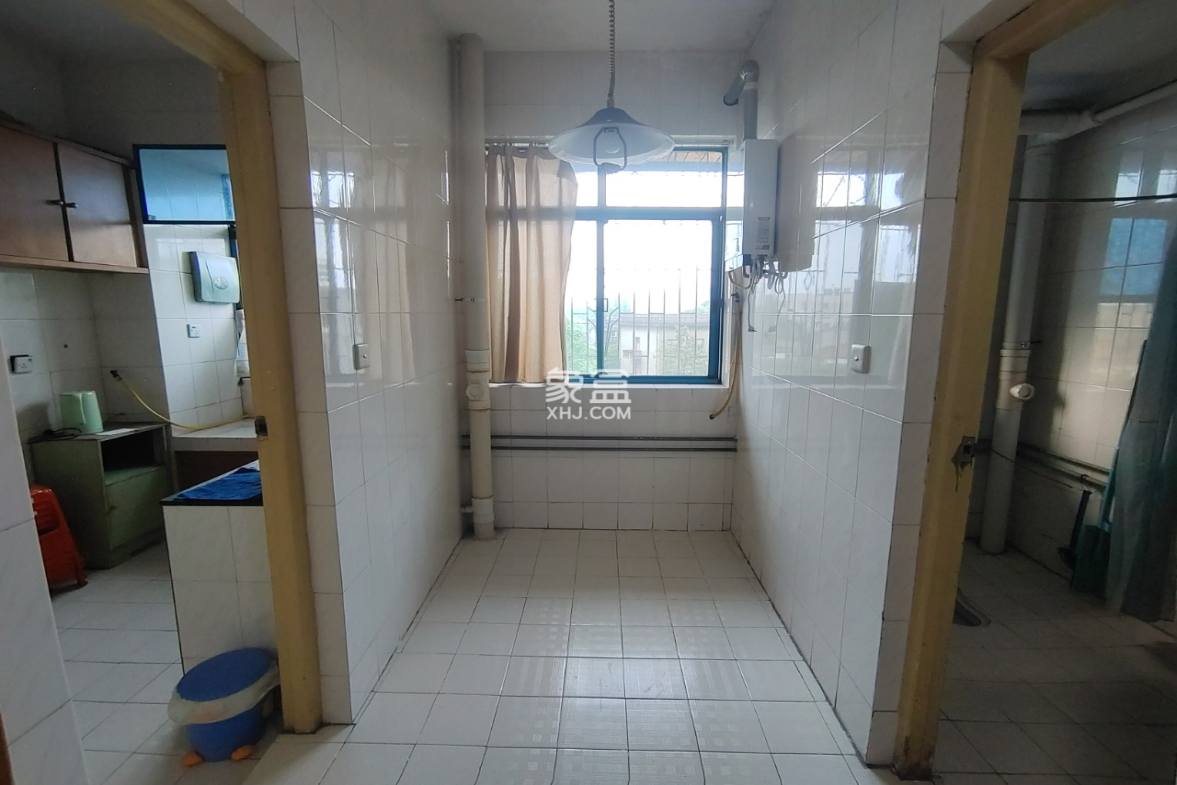 金爽大厦  2室1厅1卫    17.8万 金爽大厦  2室1厅1卫    17.8万室内图