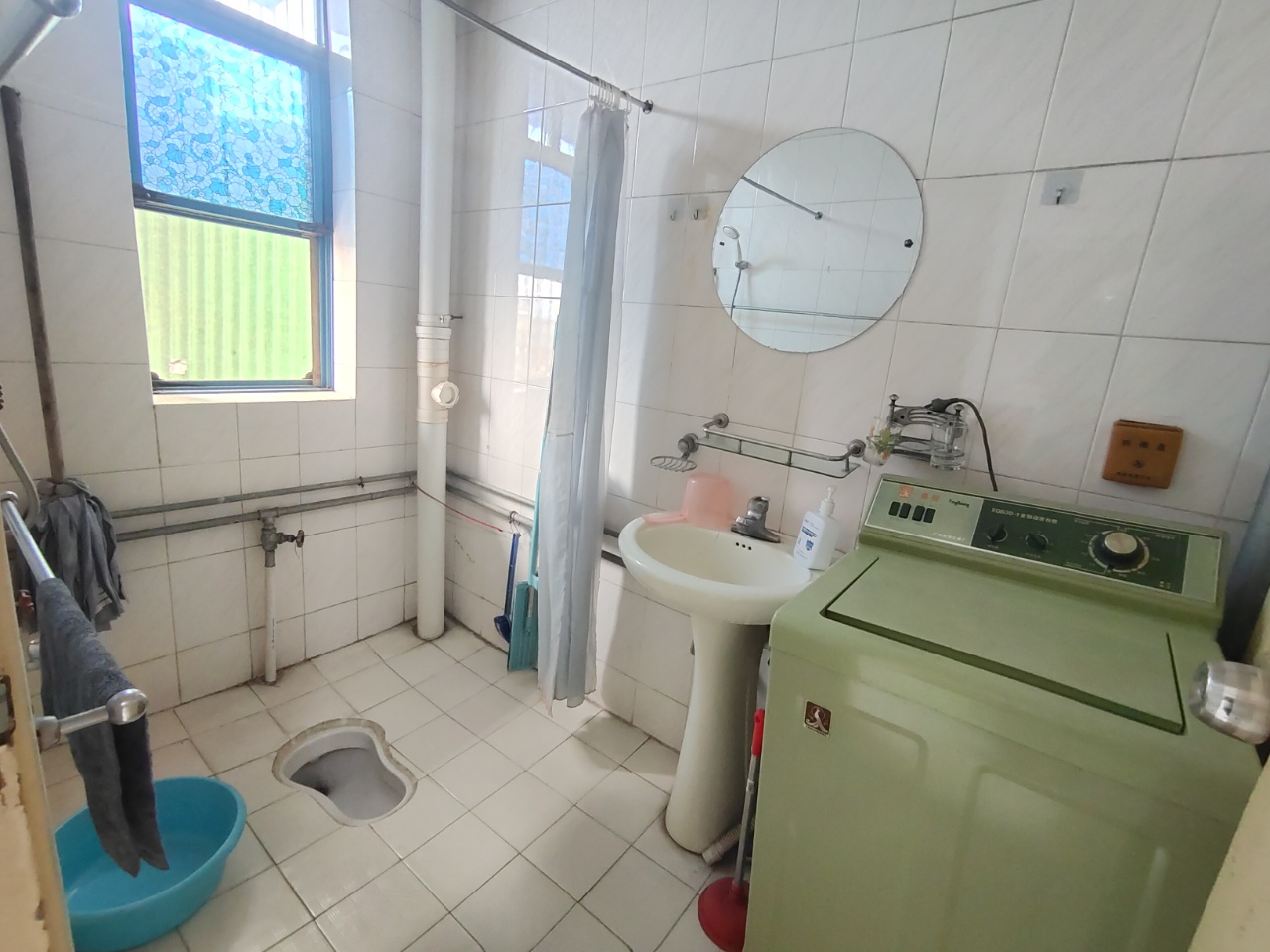 金爽大厦  2室1厅1卫    17.8万 金爽大厦  2室1厅1卫    17.8万室内图