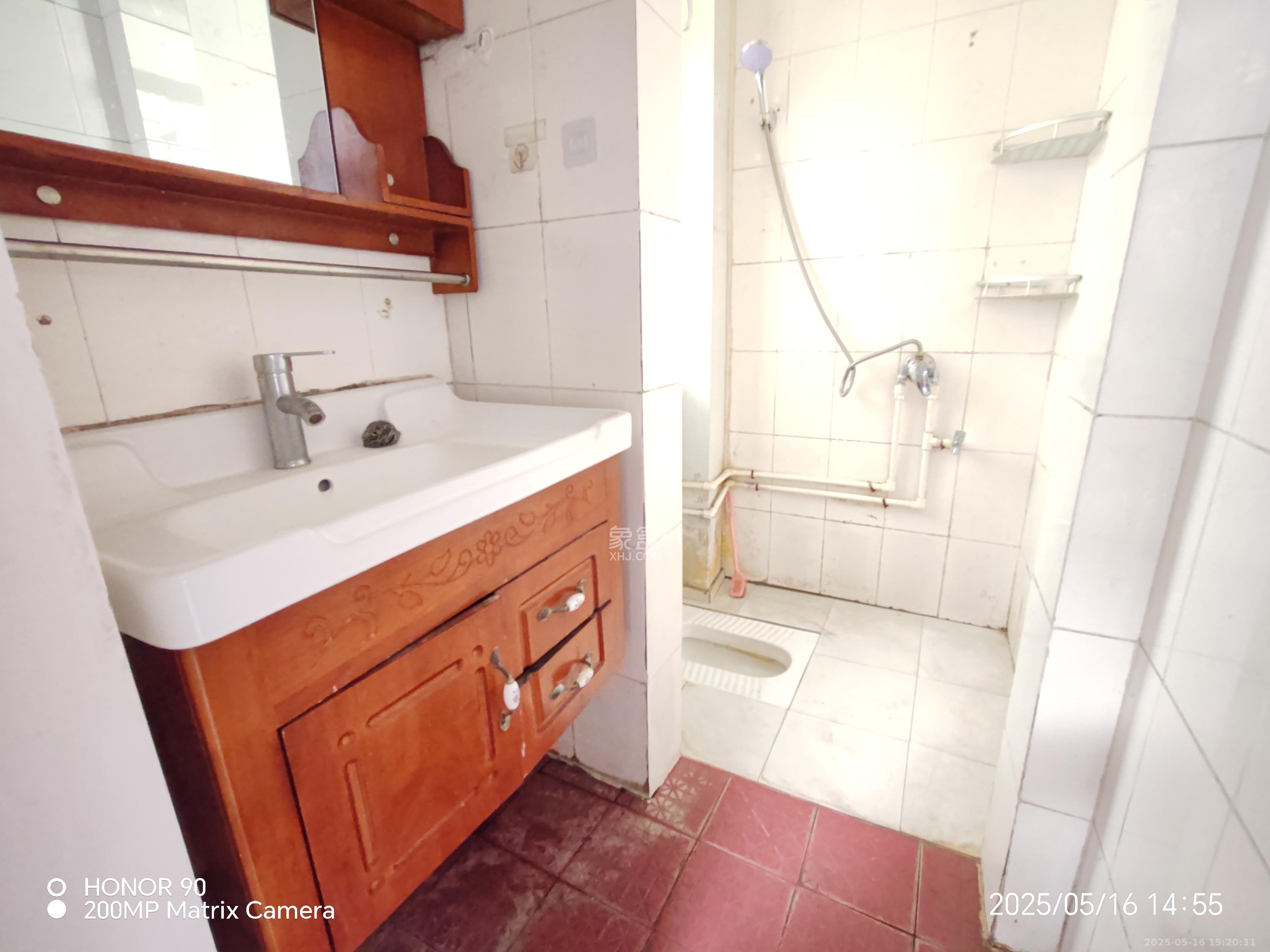 狮子山二片 2室1厅1卫 950.0元/月 狮子山二片 2室1厅1卫 950.0元/月室内图