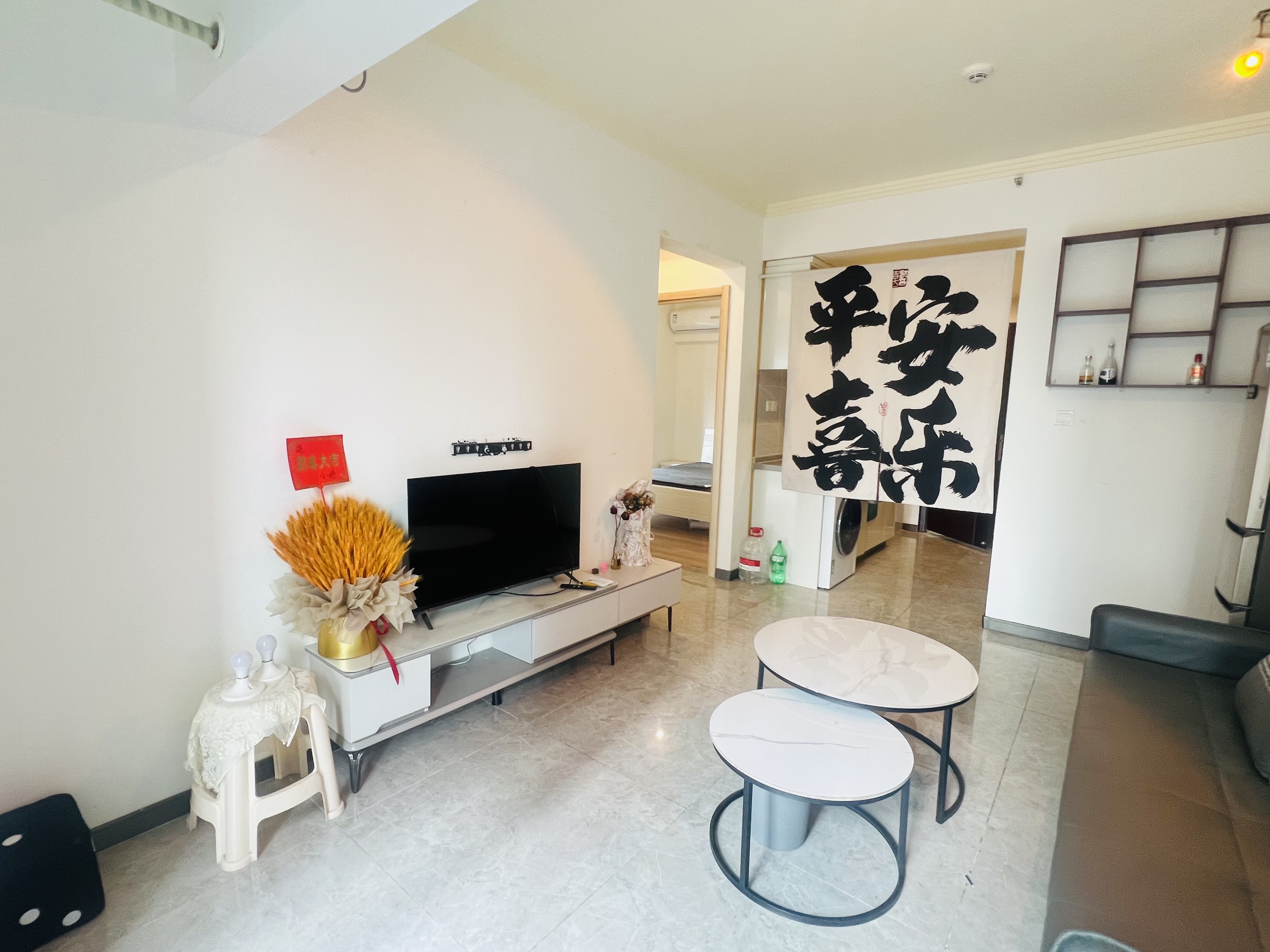 碧桂园壹中心  2室2厅1卫    55.8万 碧桂园壹中心  2室2厅1卫    55.8万室内图