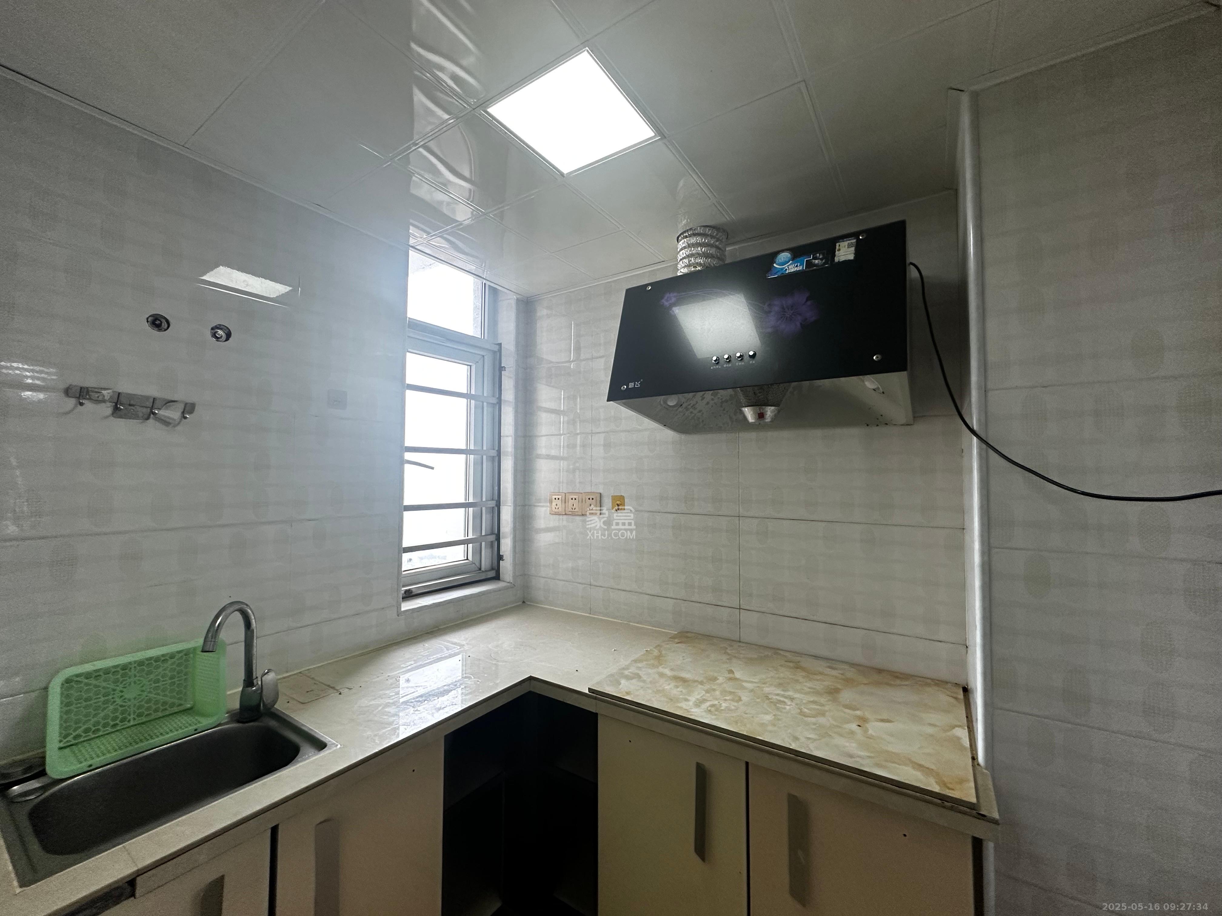 和悦城(蟠龙景苑)  2室2厅1卫    1500.0元/月室内图