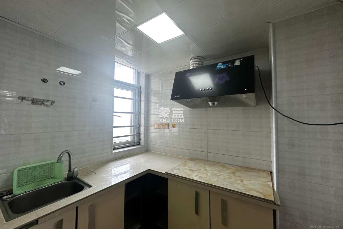 和悦城(蟠龙景苑) 2室2厅1卫 1500.0元/月 和悦城(蟠龙景苑) 2室2厅1卫 1500.0元/月室内图