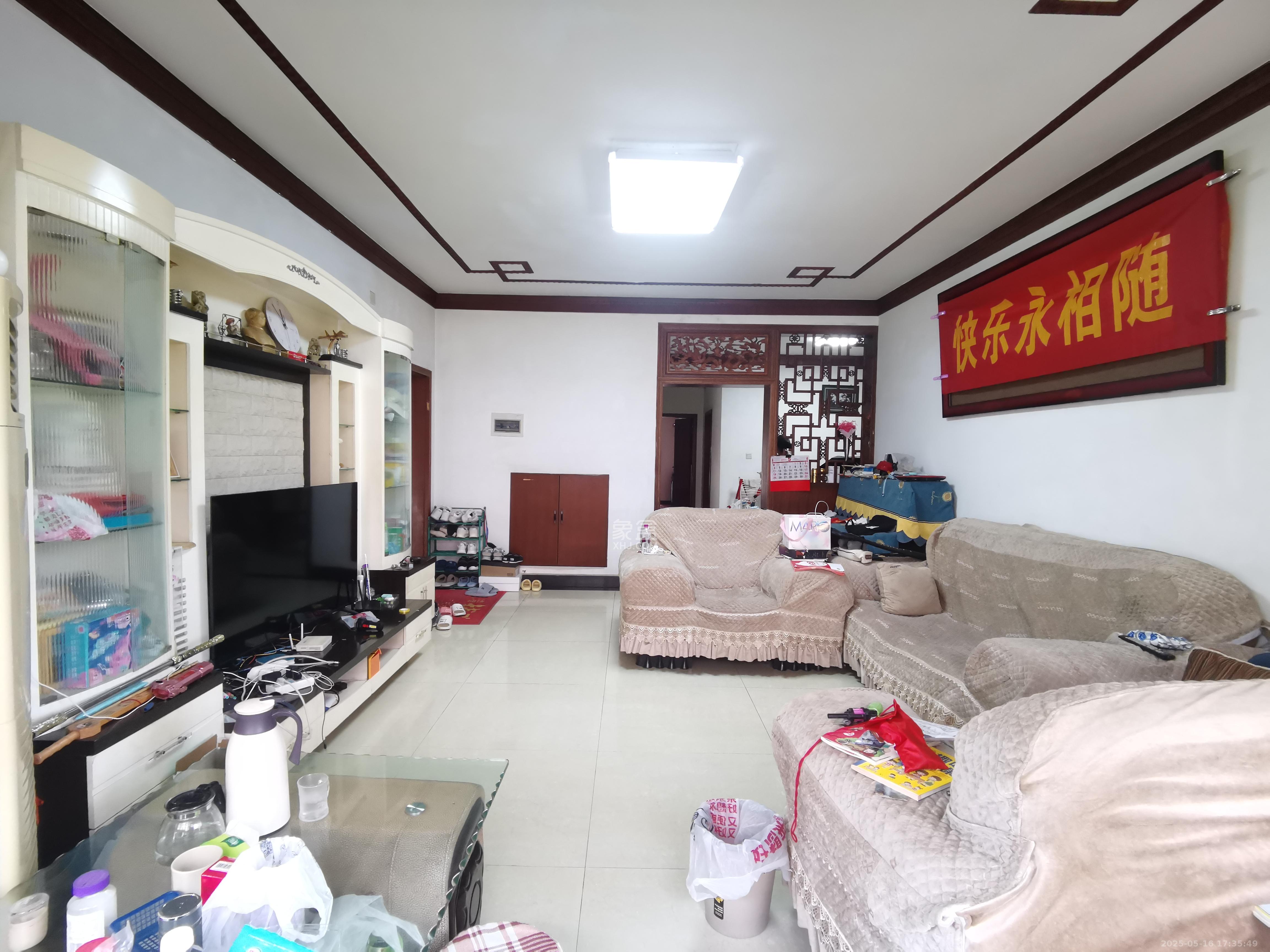 星沙商业步行街 3室2厅1卫 1800.0元/月 星沙商业步行街 3室2厅1卫 1800.0元/月室内图