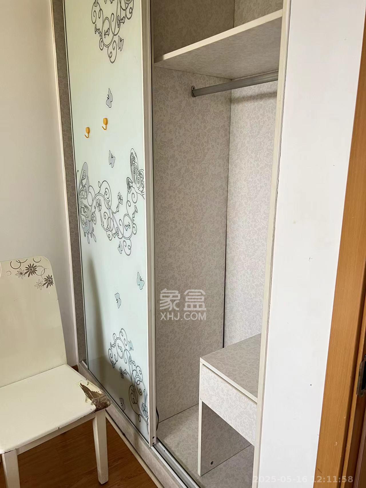 铂宫  3室1厅1卫   3200.00元/月室内图