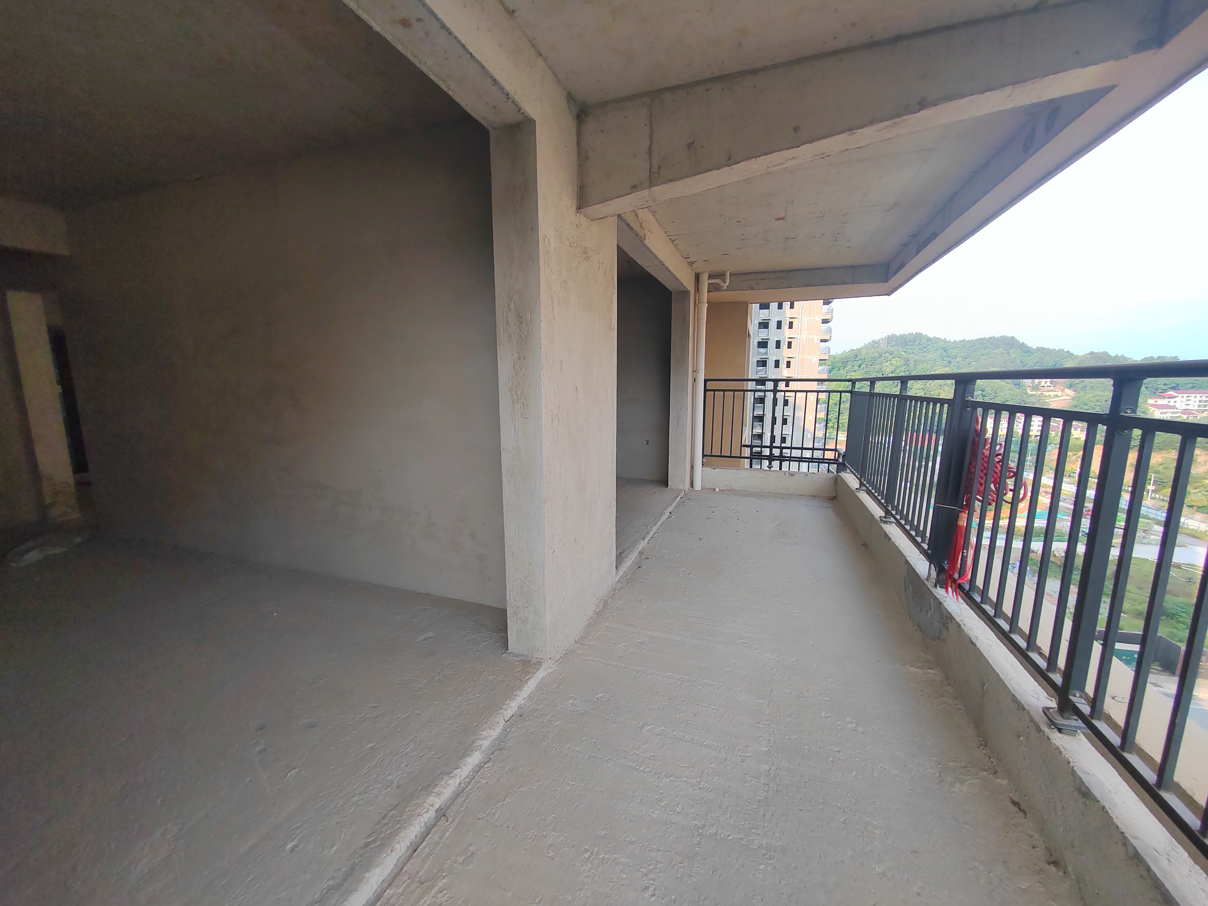 徐福桃花源 3室2厅2卫 65.8万 徐福桃花源 3室2厅2卫 65.8万客厅