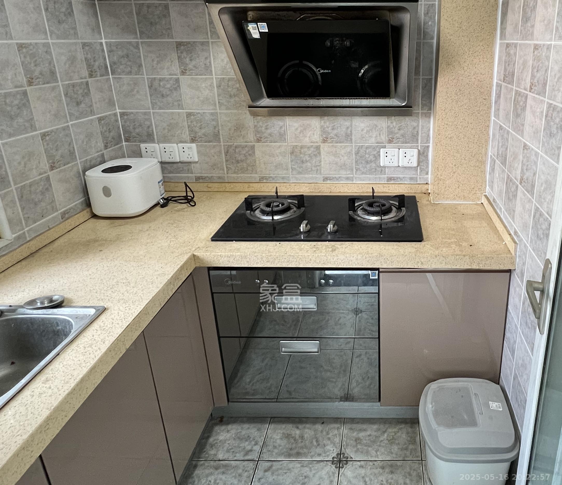 五一钻界  1室1厅1卫    2400.0元/月 五一钻界  1室1厅1卫    2400.0元/月室内图