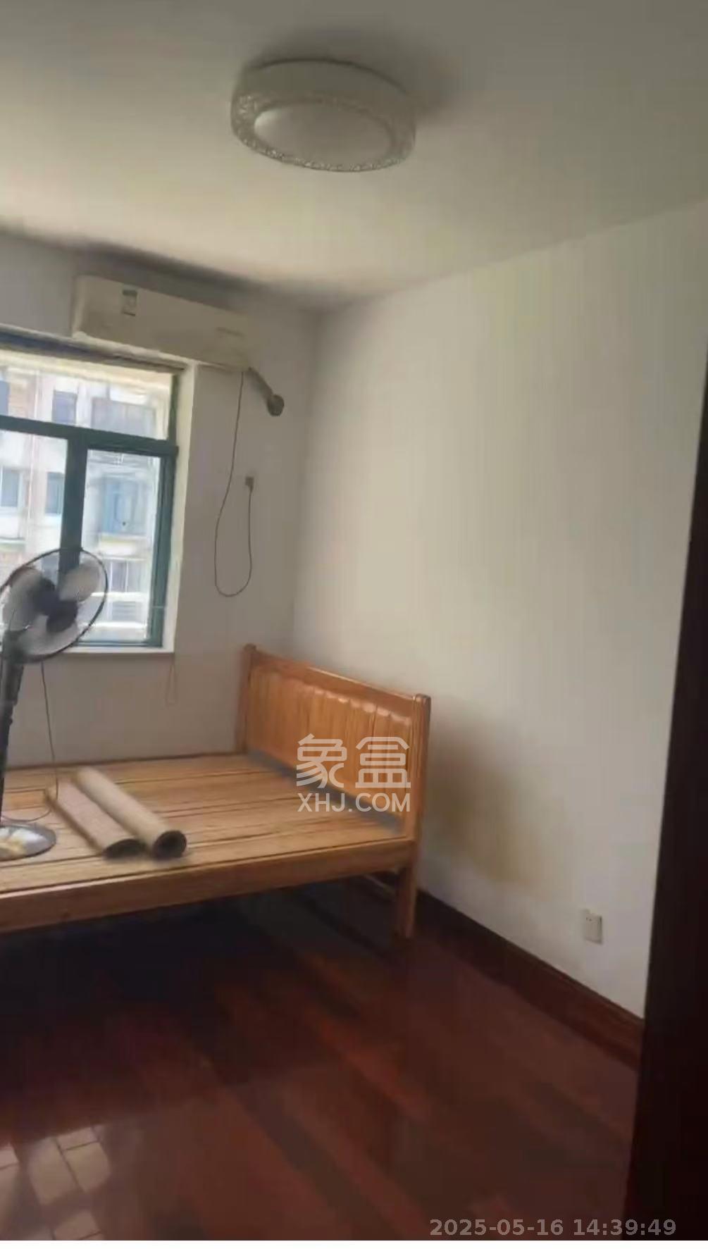 美林景园  5室2厅3卫    4000.0元/月室内图