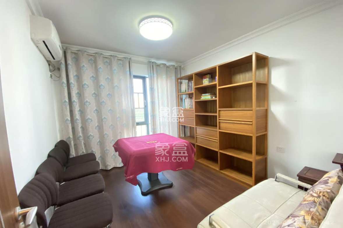 万科白鹭郡 4室2厅2卫 3800.0元/月 万科白鹭郡 4室2厅2卫 3800.0元/月室内图