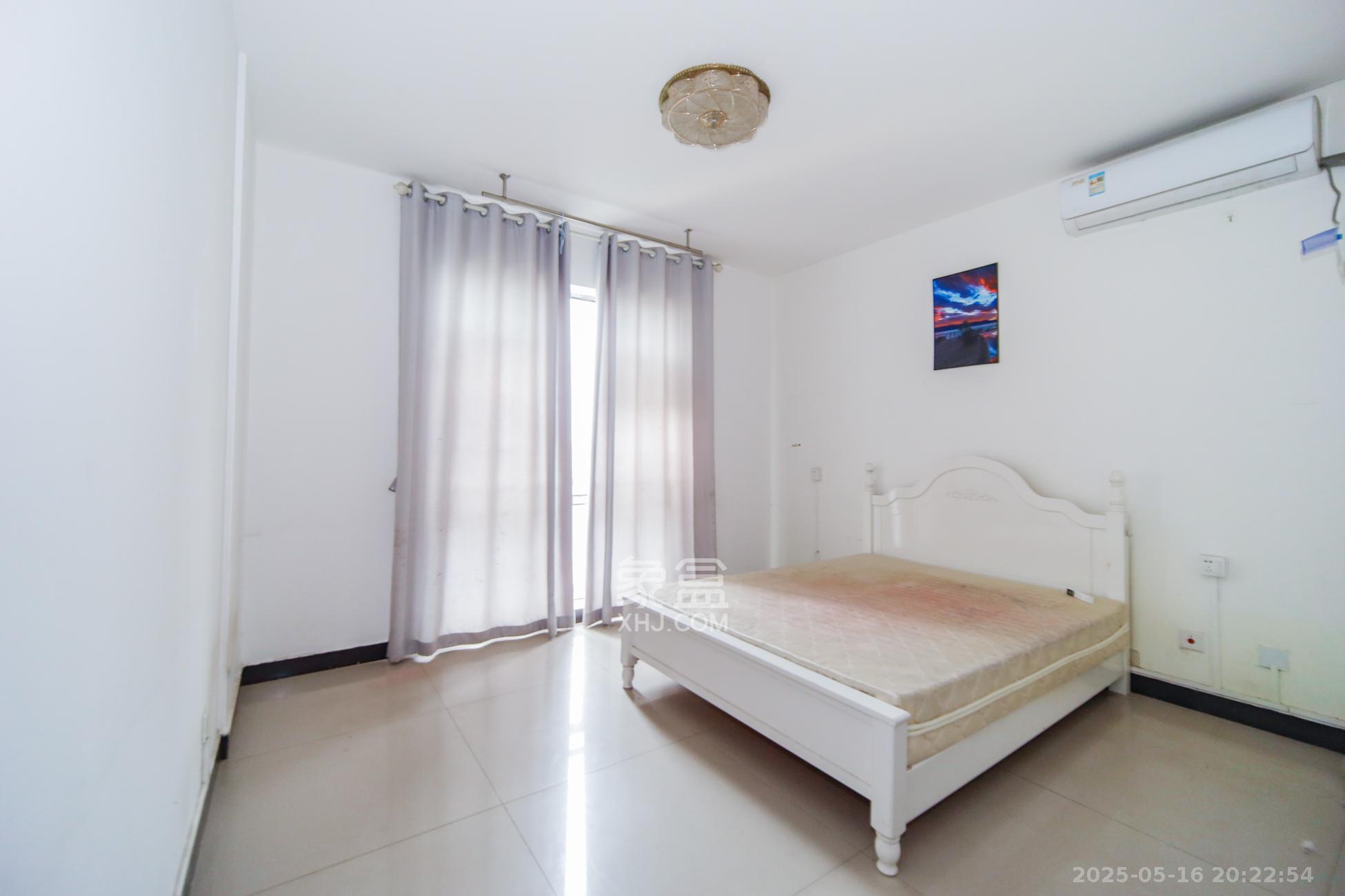 红星国际公馆 3室2厅1卫 99.8万 红星国际公馆 3室2厅1卫 99.8万卧室