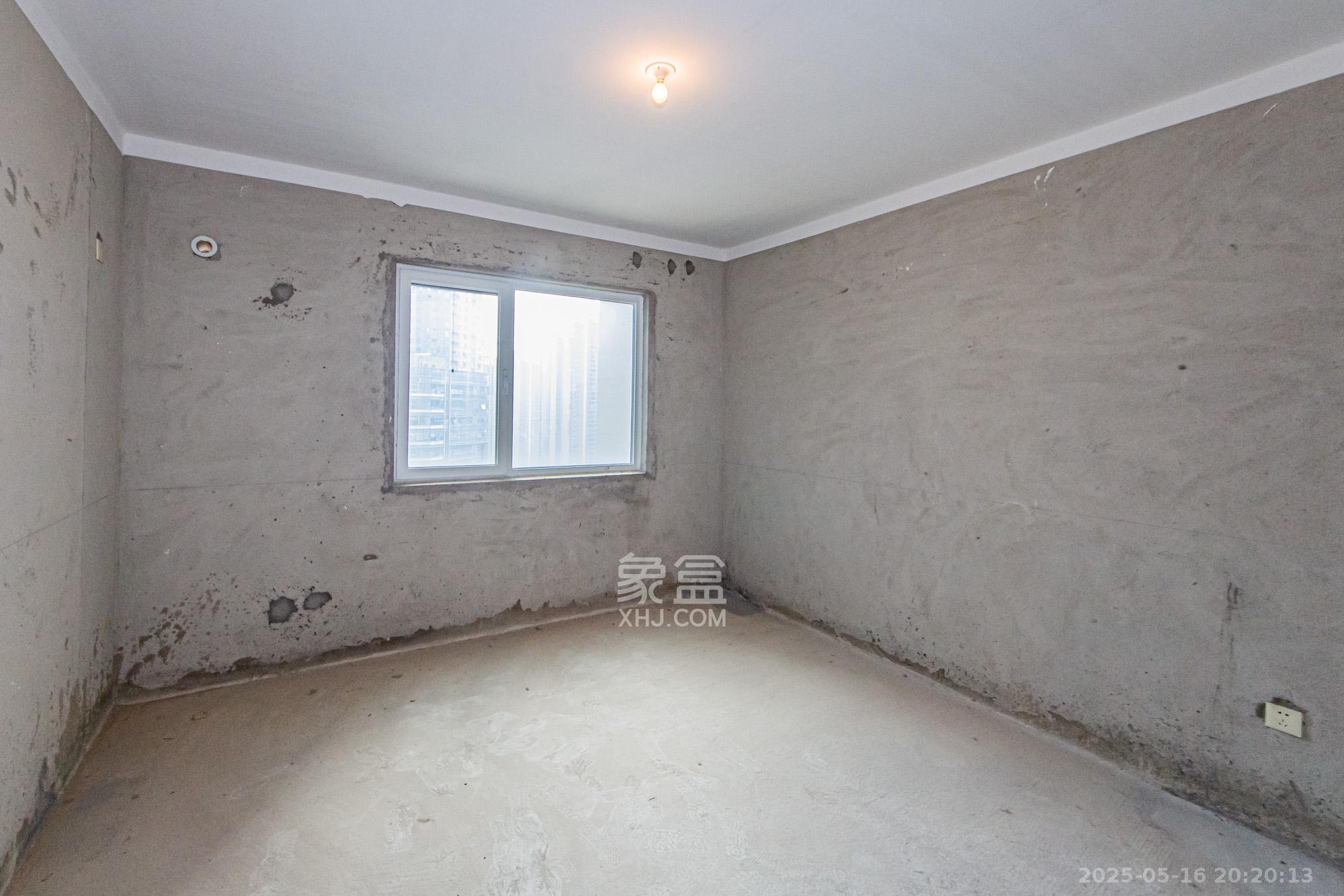 北辰三角洲C2区 4室2厅2卫 205.0万 北辰三角洲C2区 4室2厅2卫 205.0万卧室