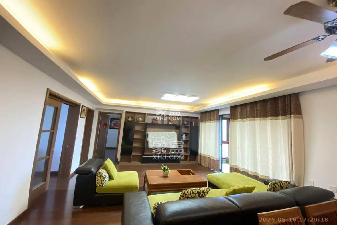 万科白鹭郡 4室2厅2卫 3800.0元/月 万科白鹭郡 4室2厅2卫 3800.0元/月室内图