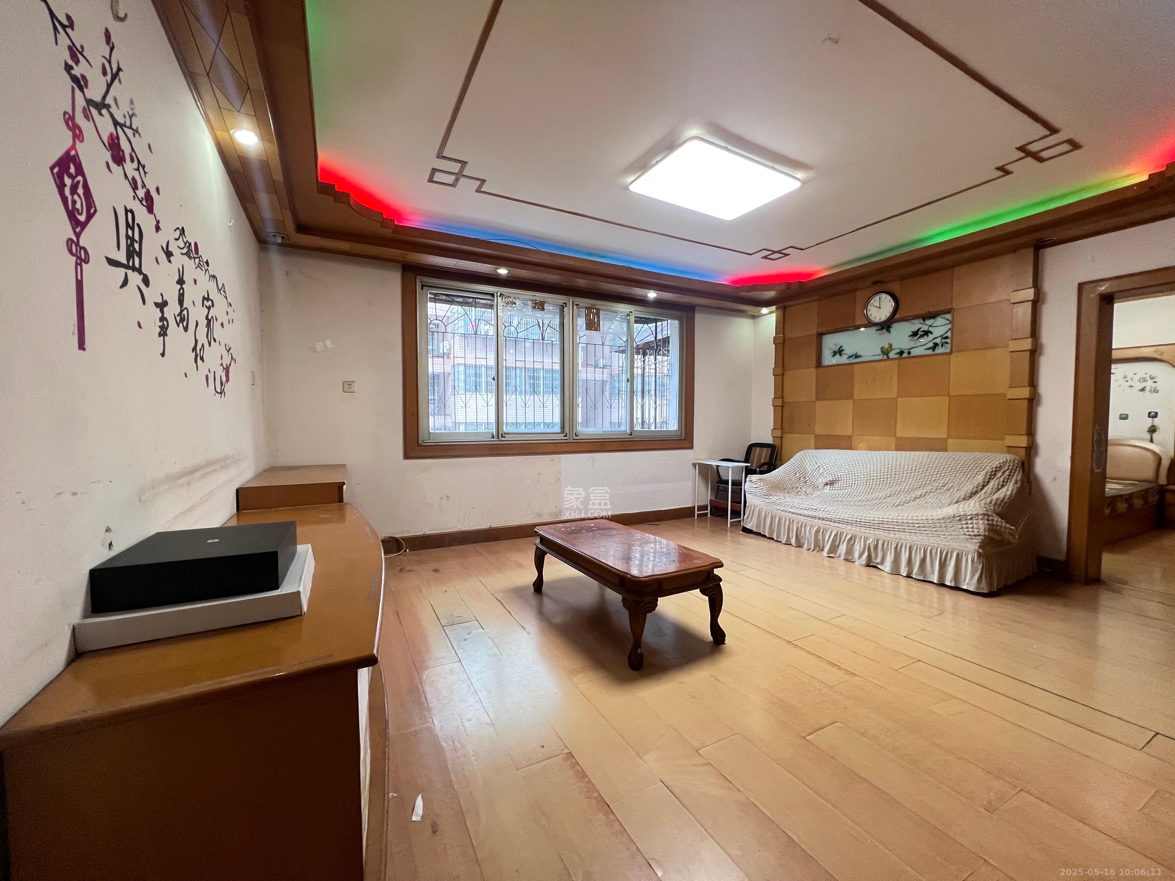 海利宿舍  2室1厅1卫    1500.0元/月室内图