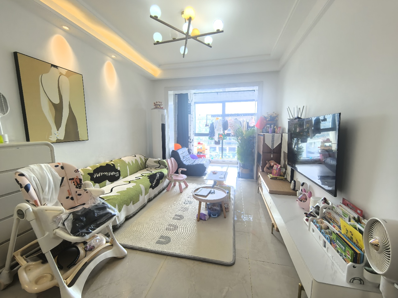 伊泰天骄三期  2室2厅1卫   110.00万室内图