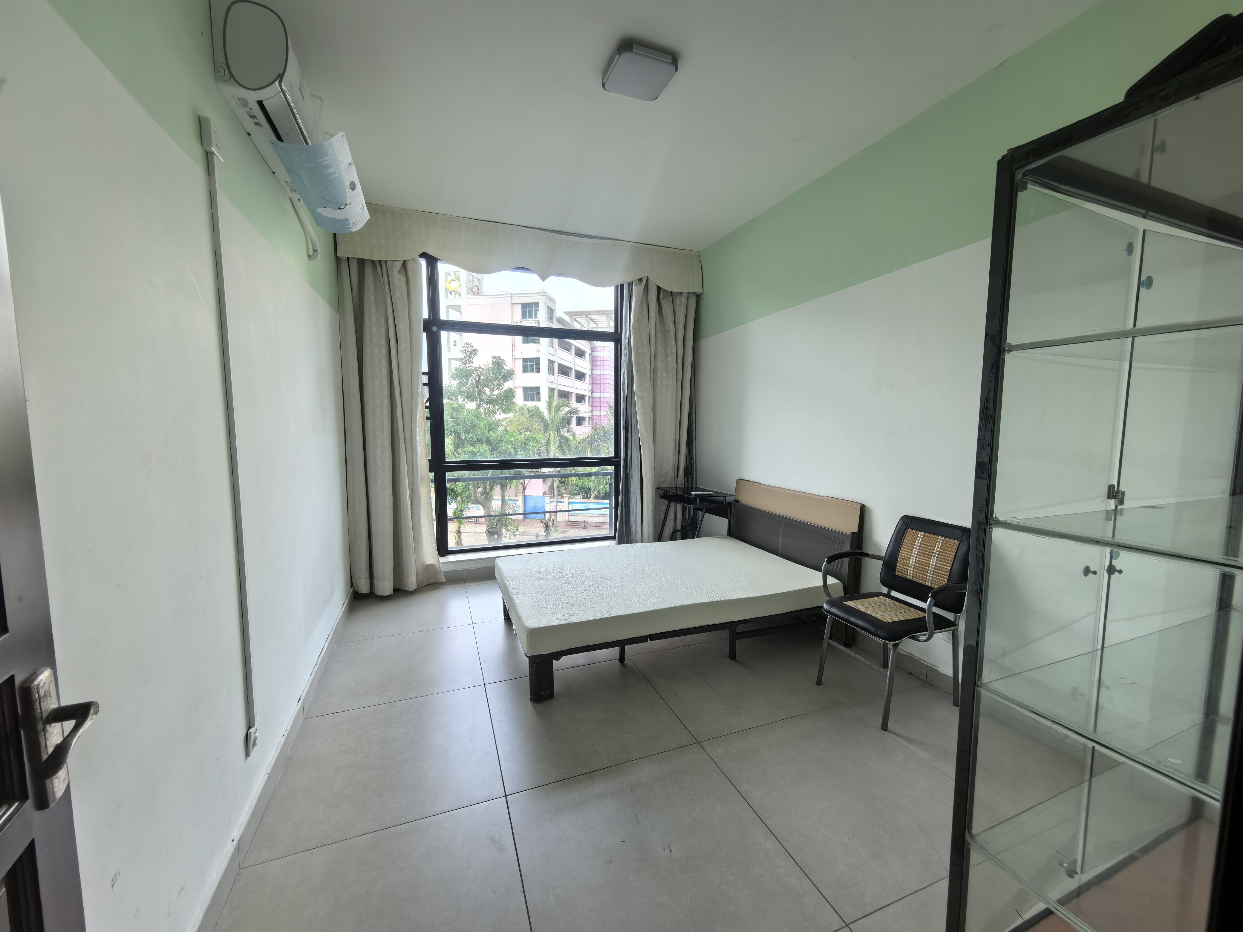 紫荆花园二区 4室2厅2卫 7500.0元/月 紫荆花园二区 4室2厅2卫 7500.0元/月室内图