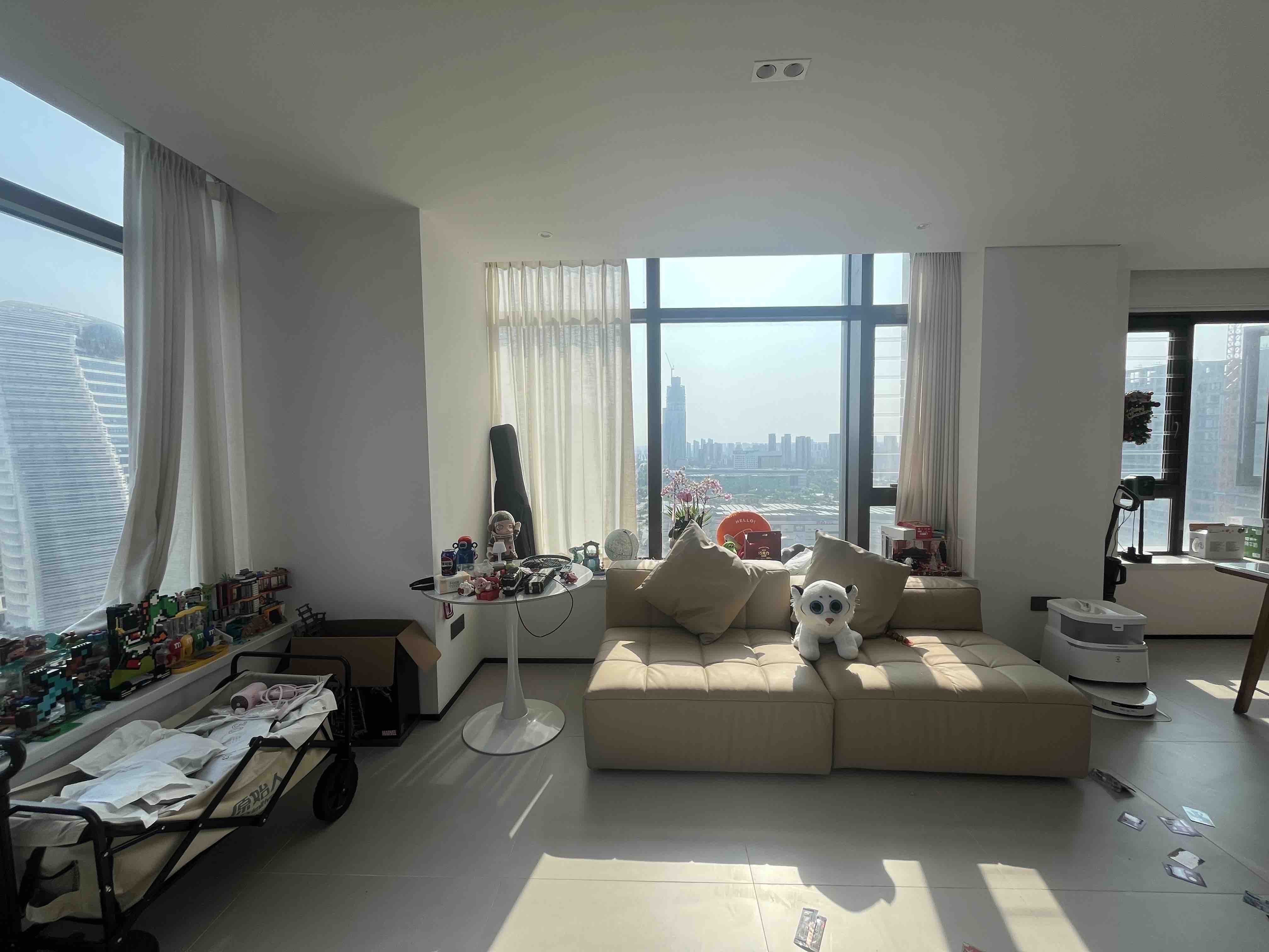 海航豪庭南苑  2室2厅2卫    155.0万 海航豪庭南苑  2室2厅2卫    155.0万客厅