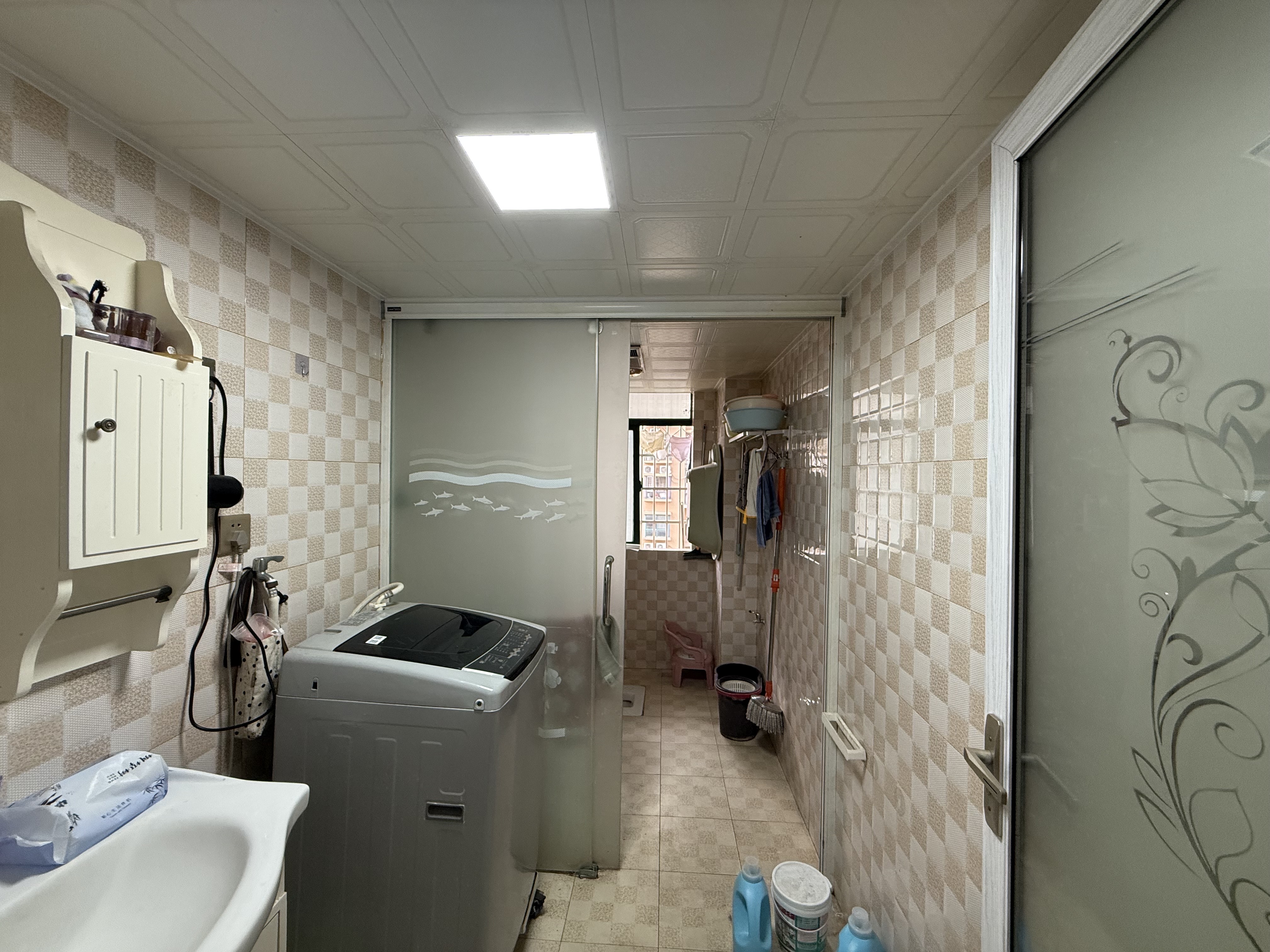 株山国际世家 3室2厅2卫 66.8万 株山国际世家 3室2厅2卫 66.8万客厅