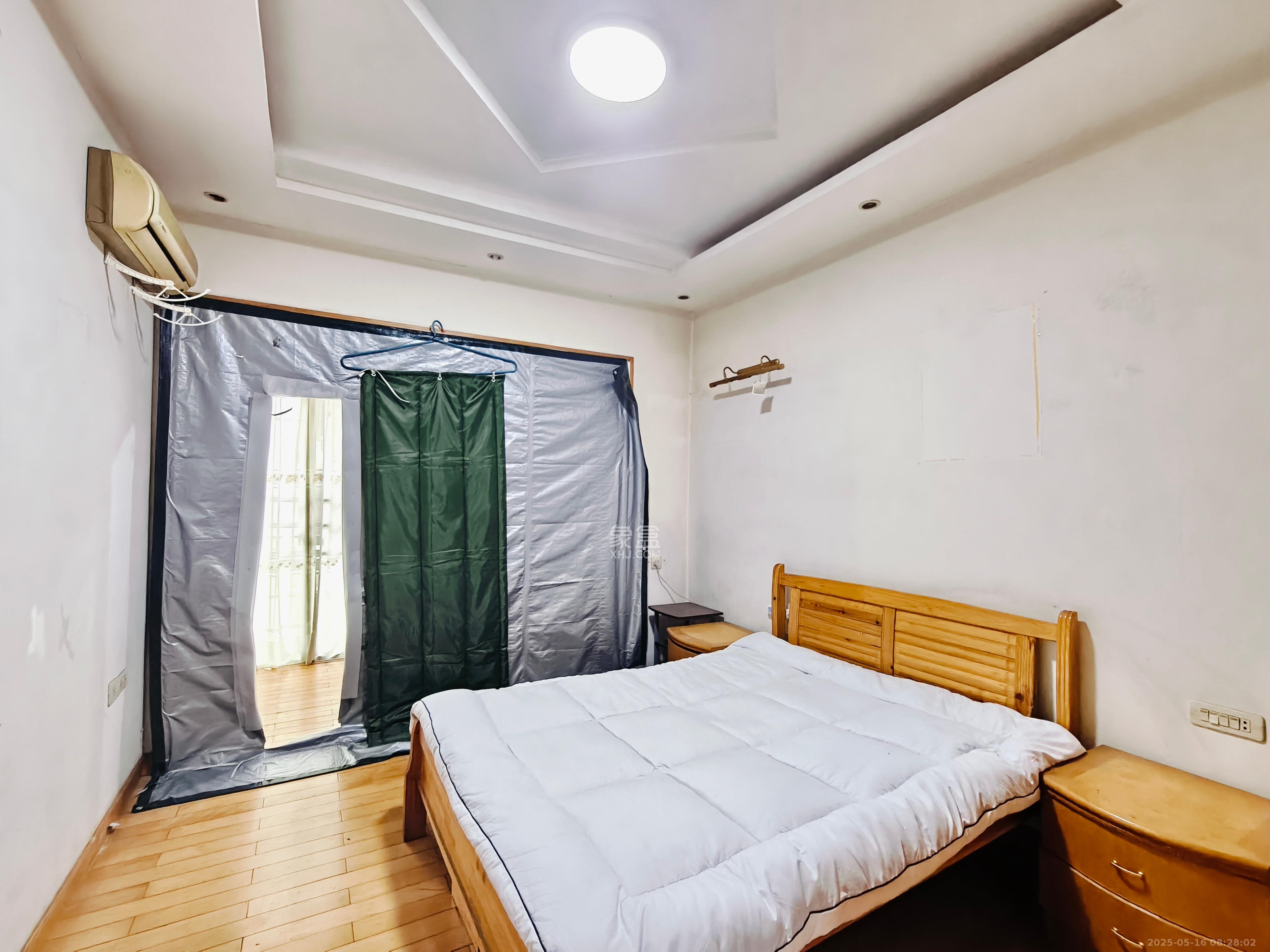 湖南省体育局单位宿舍（省体总会宿舍）  3室2厅1卫   2100.00元/月室内图