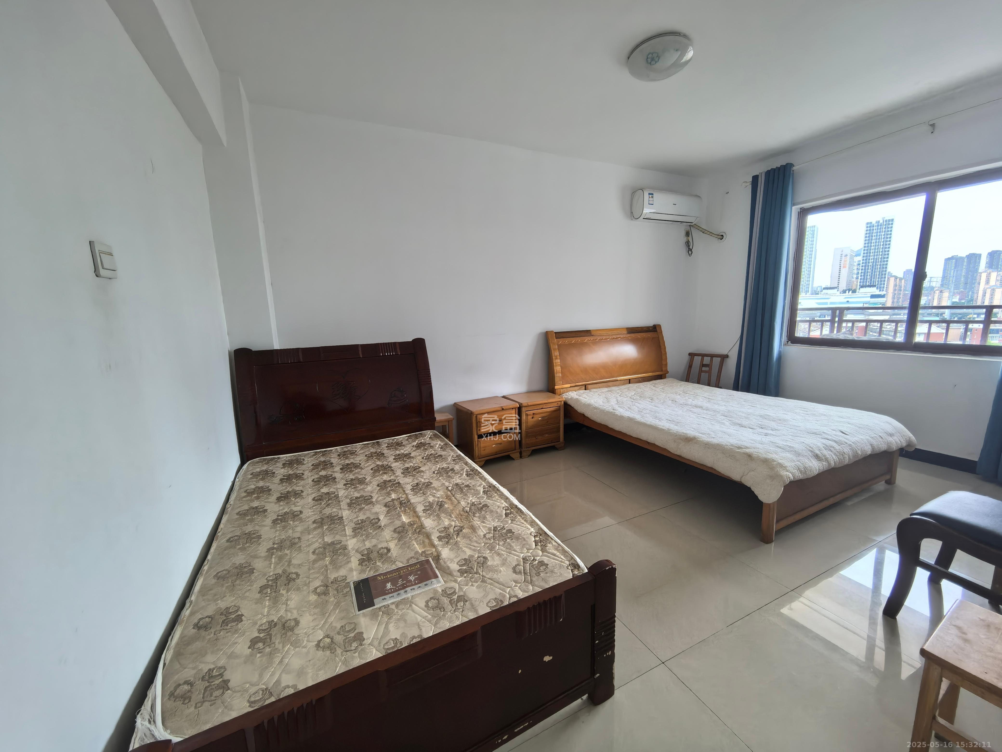 工贸大厦 2室2厅1卫 2300.0元/月 工贸大厦 2室2厅1卫 2300.0元/月室内图