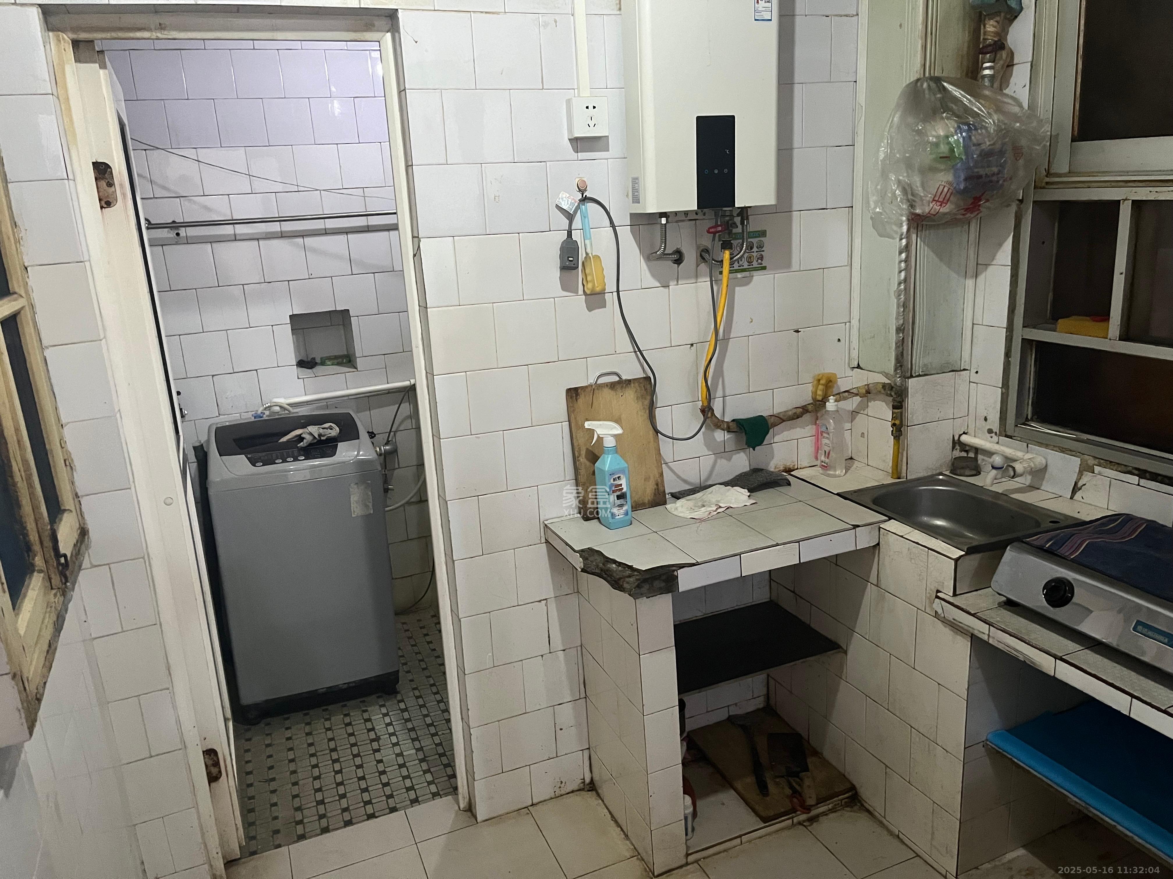 长沙县疾控中心宿舍 3室1厅1卫 1600.0元/月 长沙县疾控中心宿舍 3室1厅1卫 1600.0元/月室内图