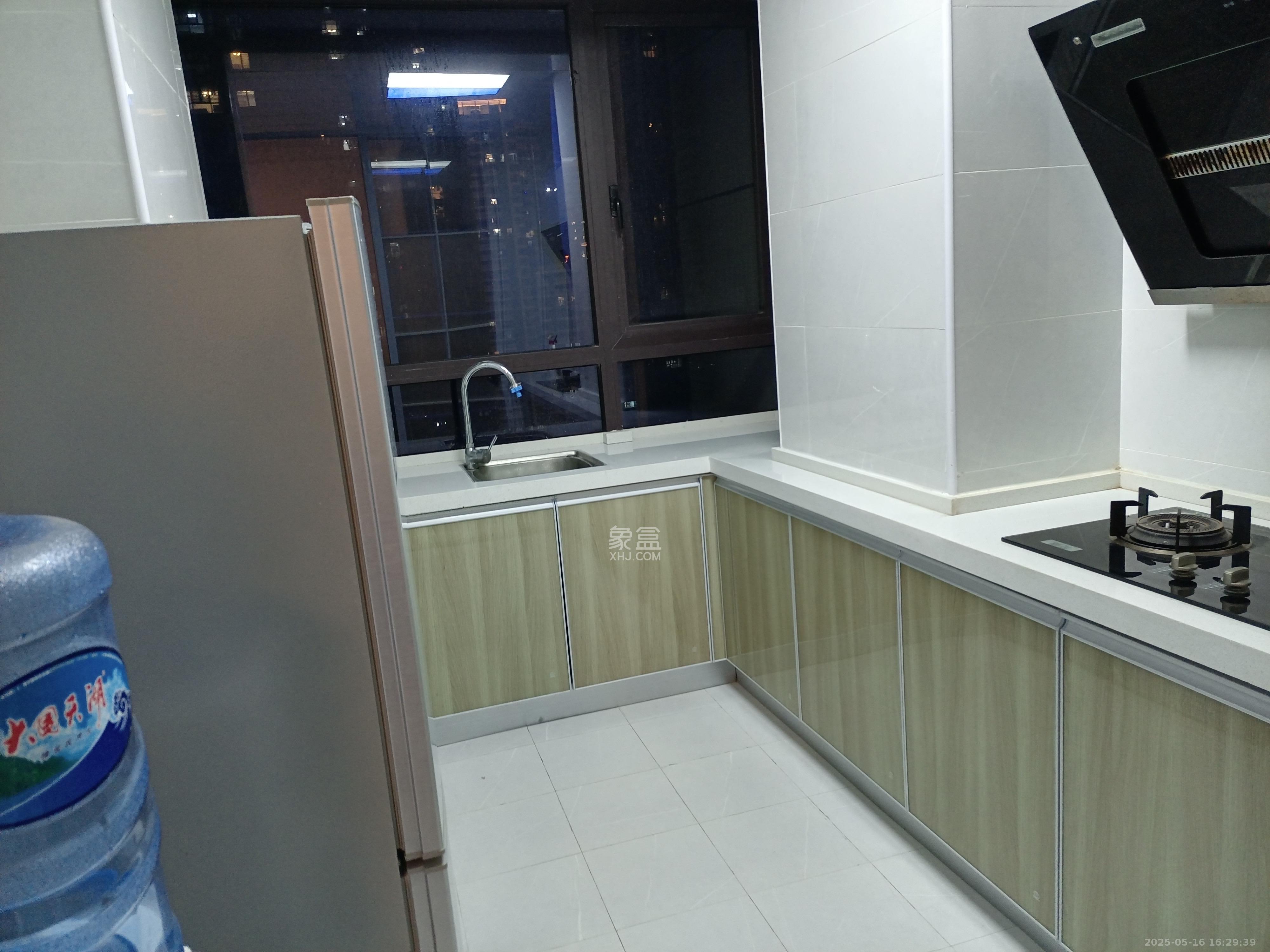 保利西海岸B区  3室2厅1卫   2800.00元/月室内图