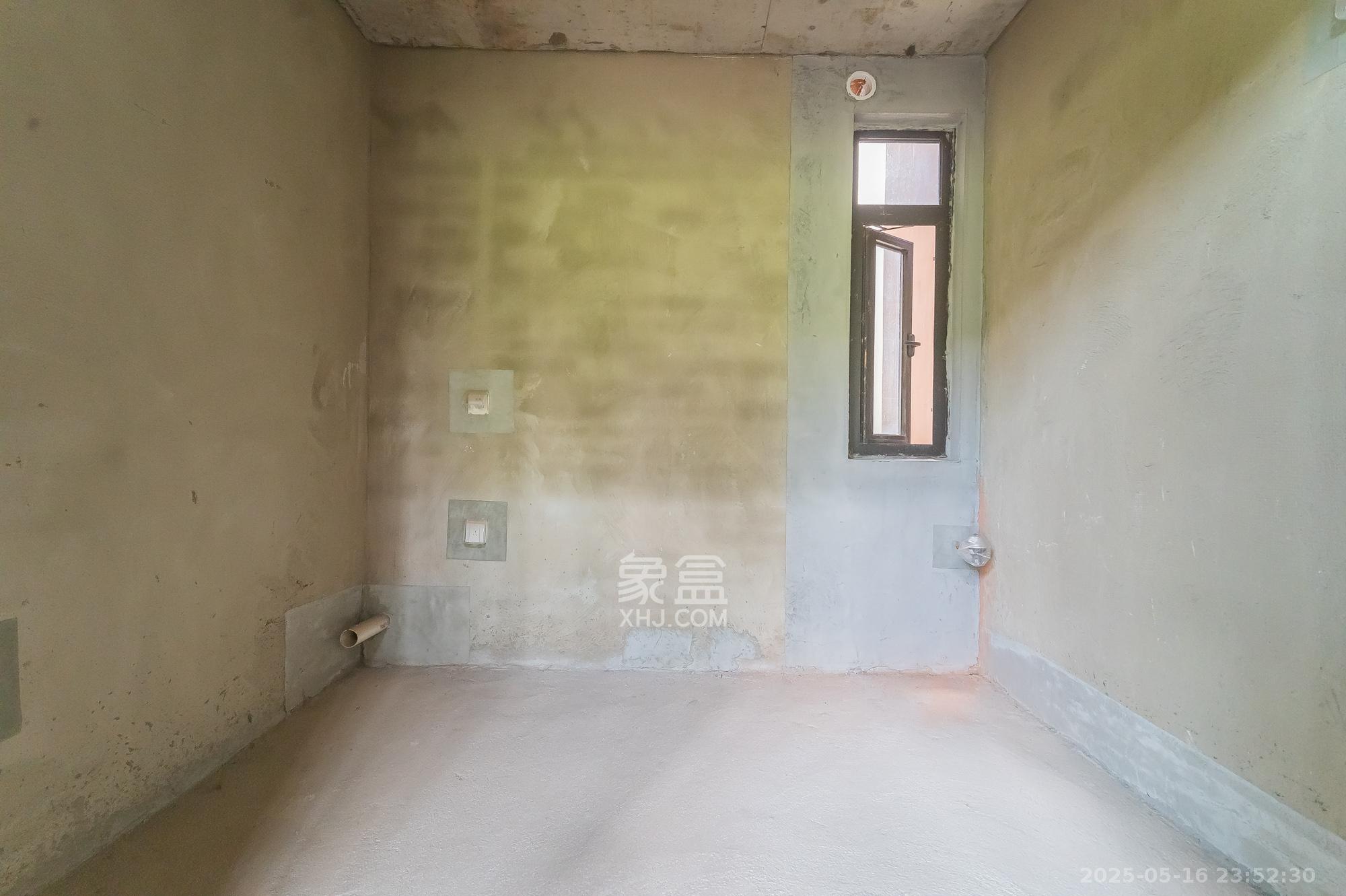 中交建发松雅院  4室2厅2卫    325.0万 中交建发松雅院  4室2厅2卫    325.0万其他