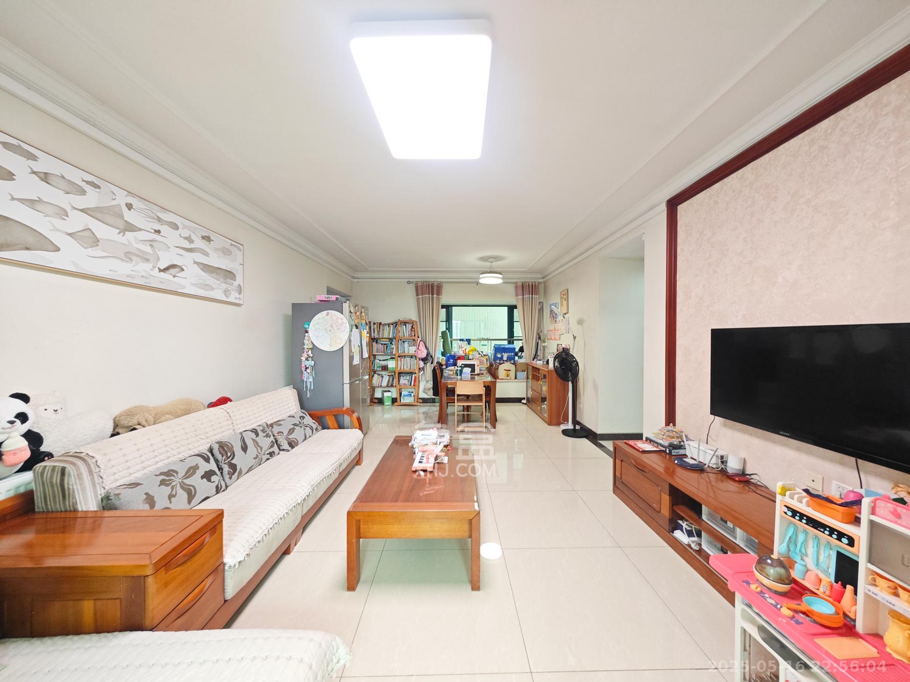 恒大城  3室2厅3卫    105.8万 恒大城  3室2厅3卫    105.8万