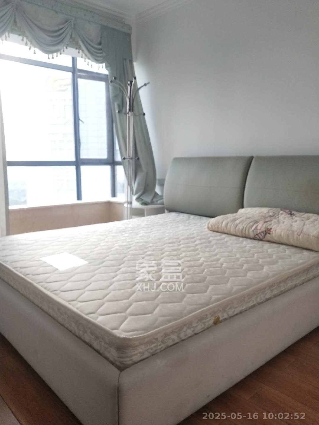 九峰远见  2室2厅1卫   2200.00元/月室内图