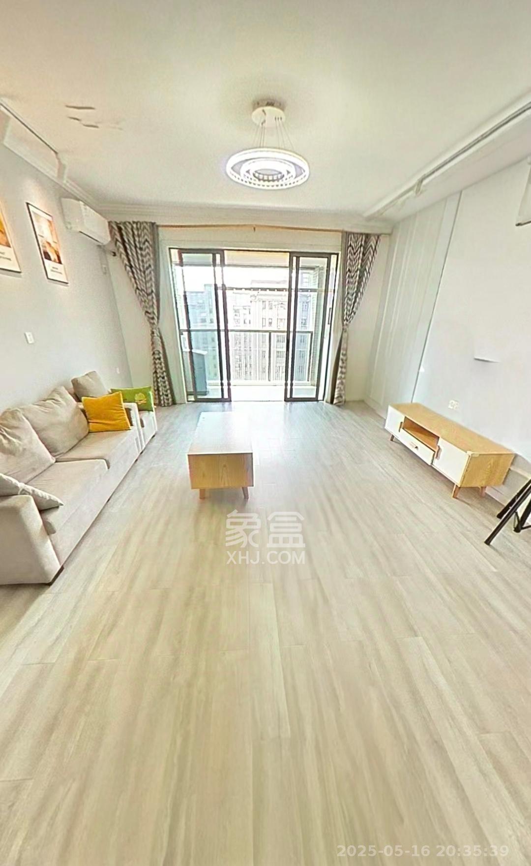 八方小区B区  3室2厅2卫    4200.0元/月 八方小区B区  3室2厅2卫    4200.0元/月室内图