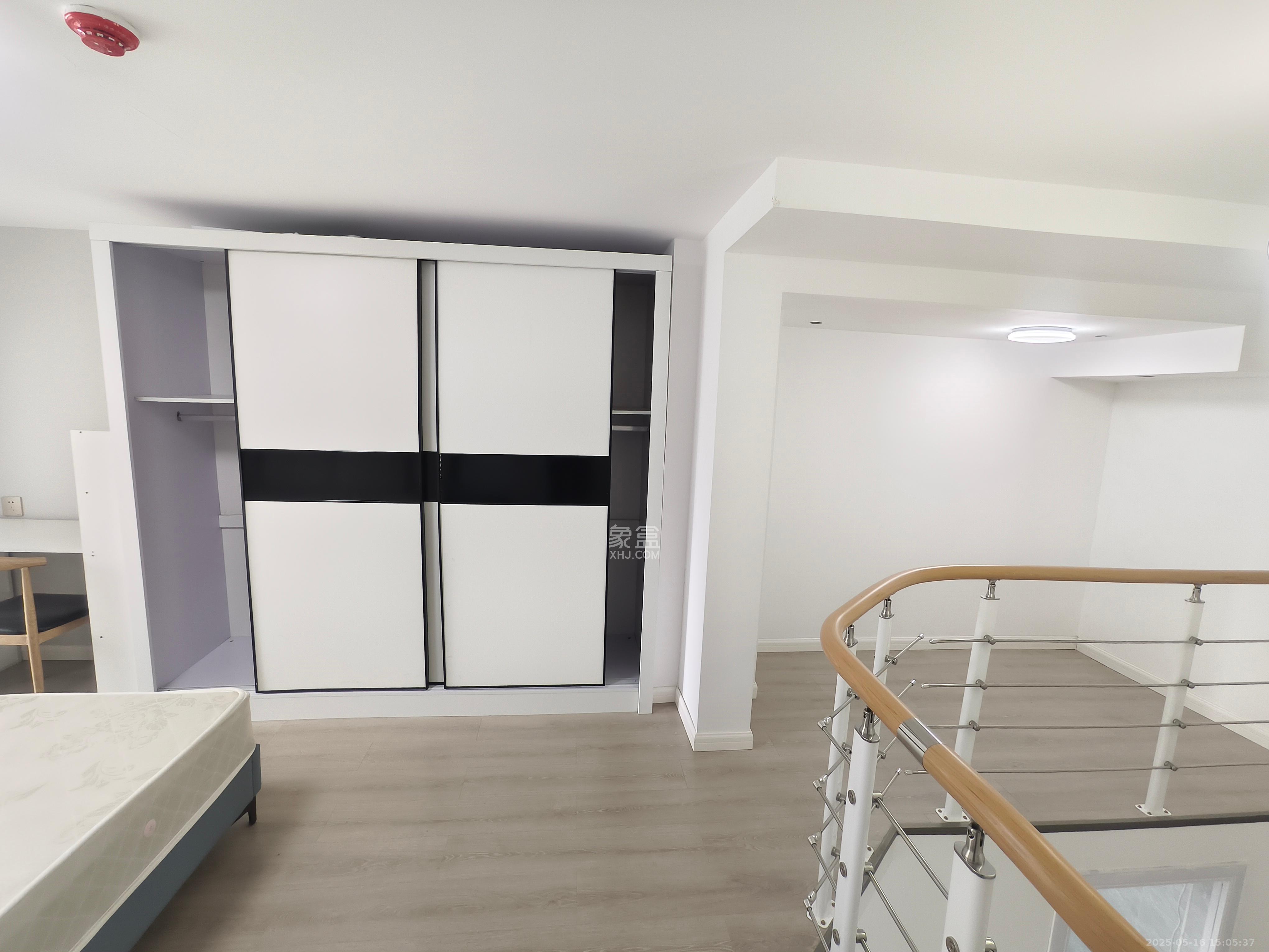 金地中交麓谷香颂(金地中交雅苑) 1室1厅1卫 2100.0元/月 金地中交麓谷香颂(金地中交雅苑) 1室1厅1卫 2100.0元/月室内图