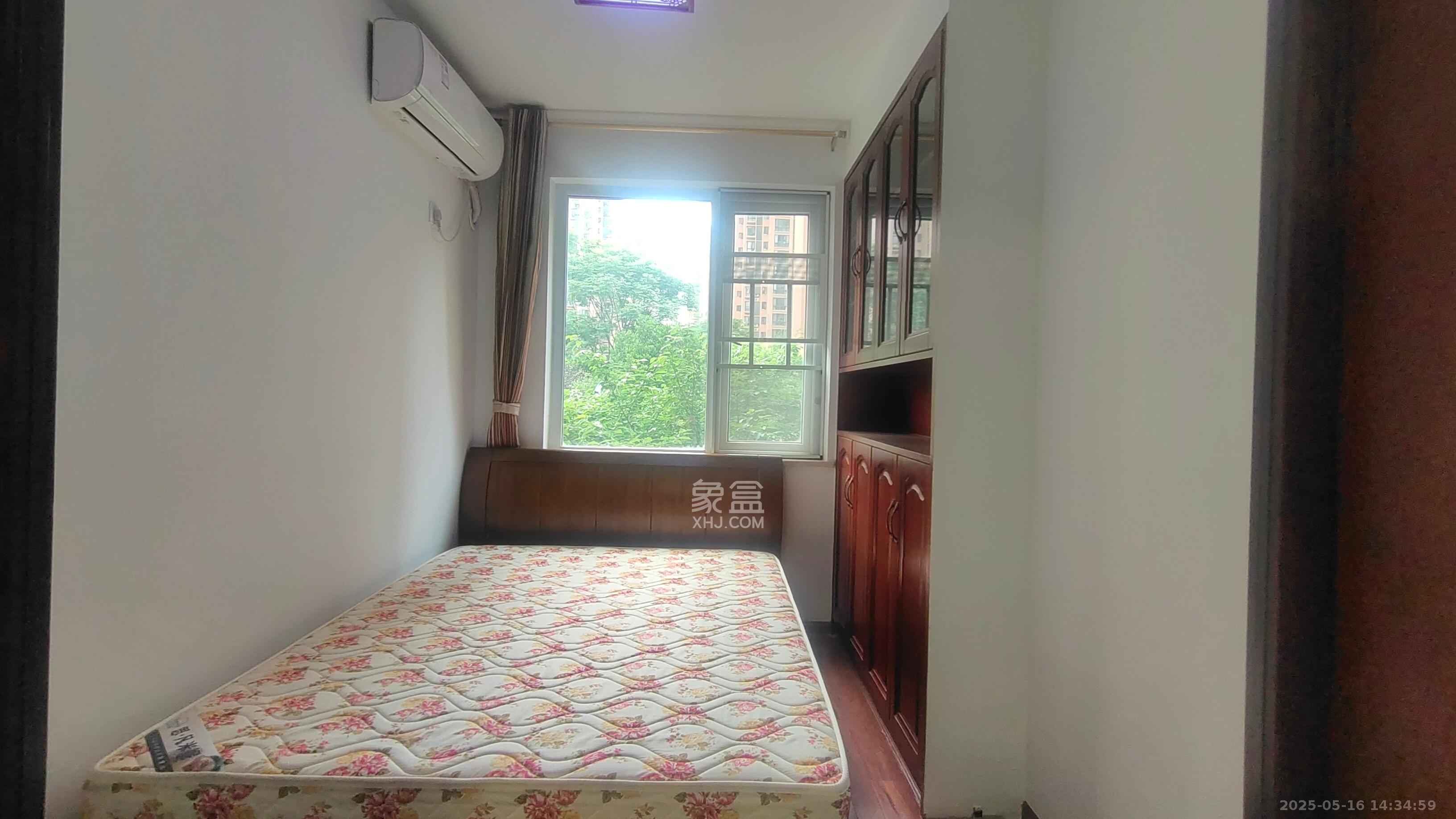 丽发新城 3室2厅2卫 2300.0元/月 丽发新城 3室2厅2卫 2300.0元/月室内图