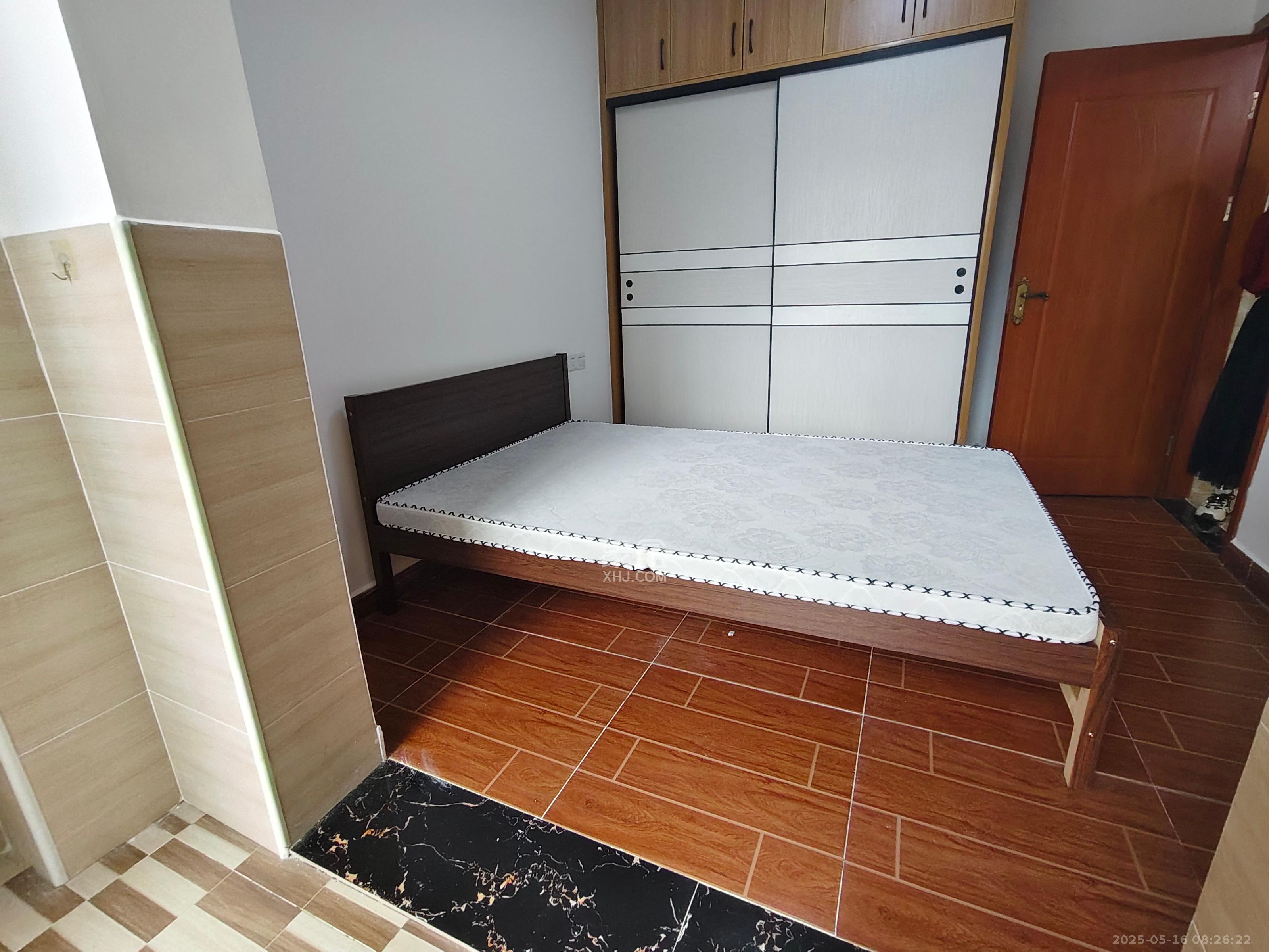 荷韵园  2室2厅1卫   1800.00元/月室内图