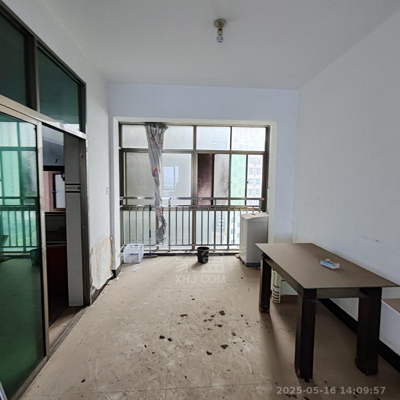 圣华名城建设北路110号 4室2厅1卫 1400.00元/月 圣华名城建设北路110号 4室2厅1卫 1400.00元/月室内图