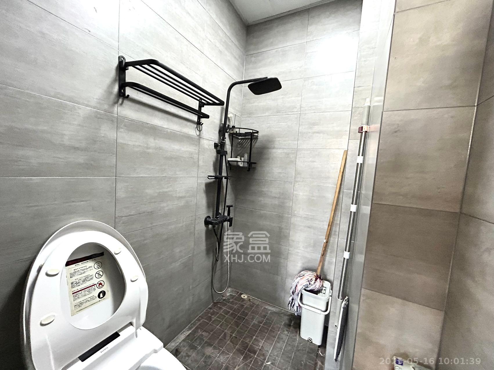 裕天国际商汇中心 1室1厅1卫 2800.0元/月 裕天国际商汇中心 1室1厅1卫 2800.0元/月室内图