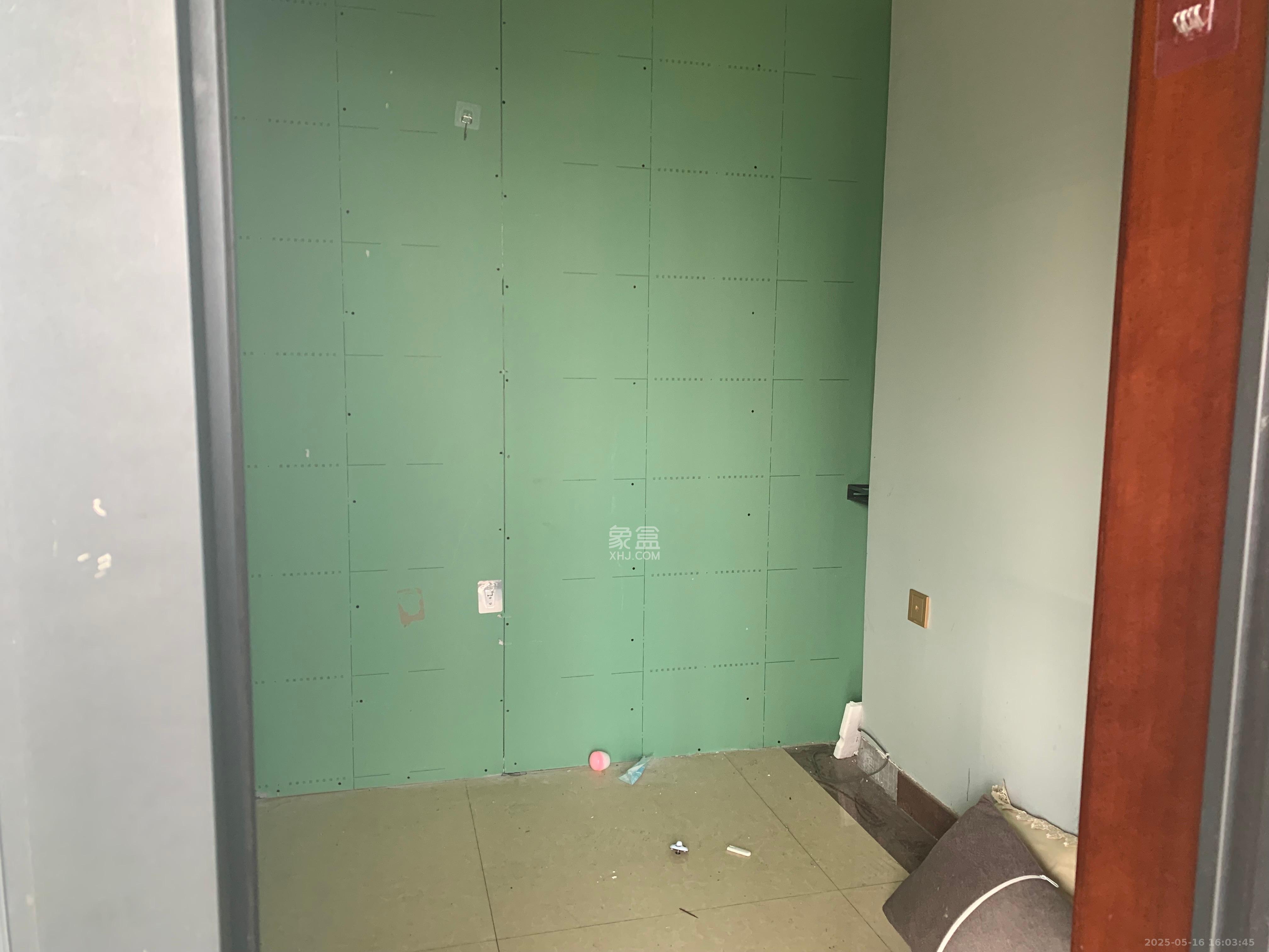 东塘瑞府 1室1厅1卫 1600.0元/月 东塘瑞府 1室1厅1卫 1600.0元/月室内图