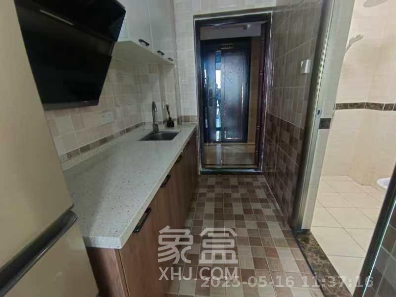 东盈商业广场（华泉城市广场）  1室1厅1卫   1600.00元/月室内图
