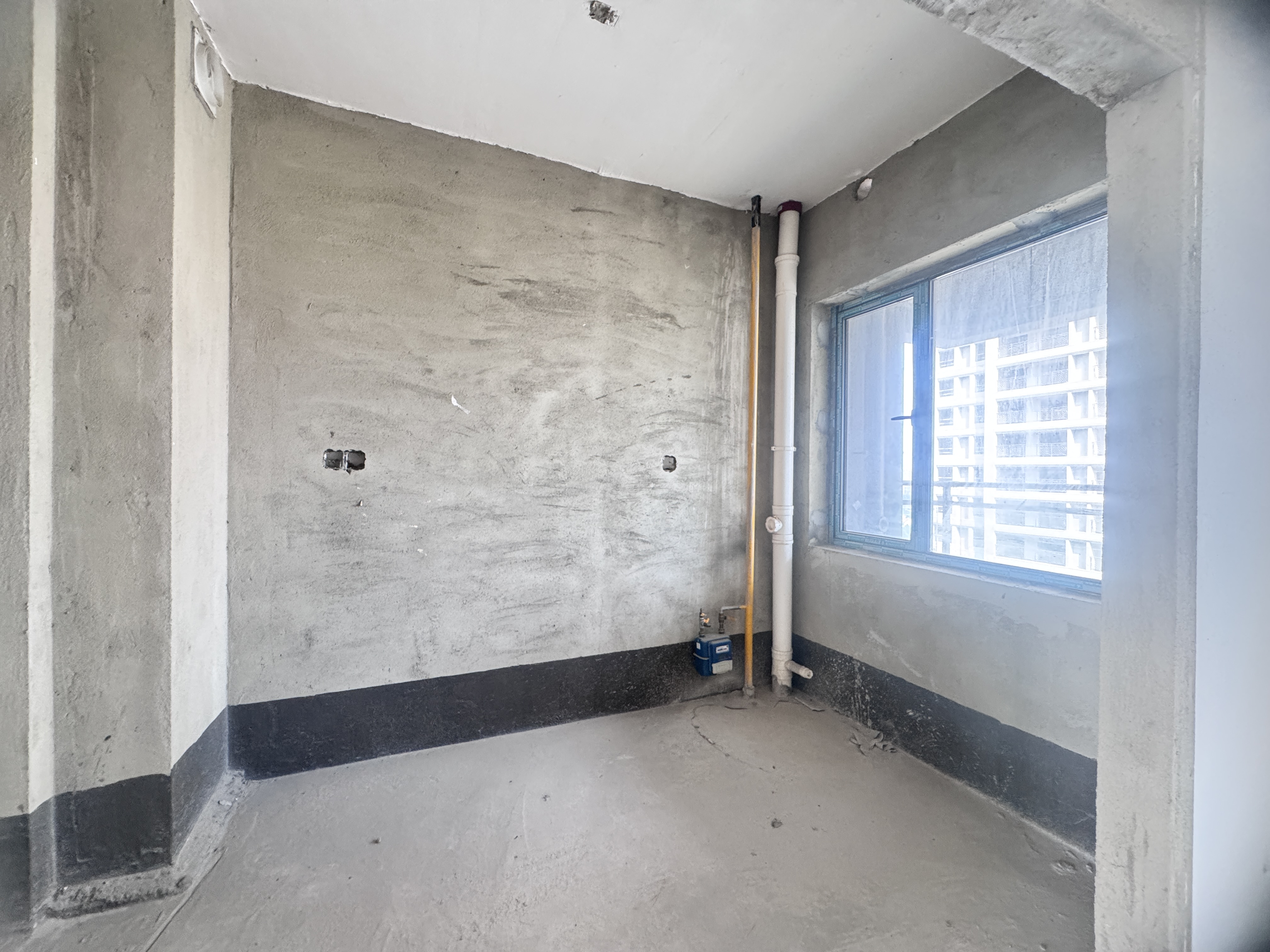 中铁银城江月 5室2厅3卫 105.0万 中铁银城江月 5室2厅3卫 105.0万室内图