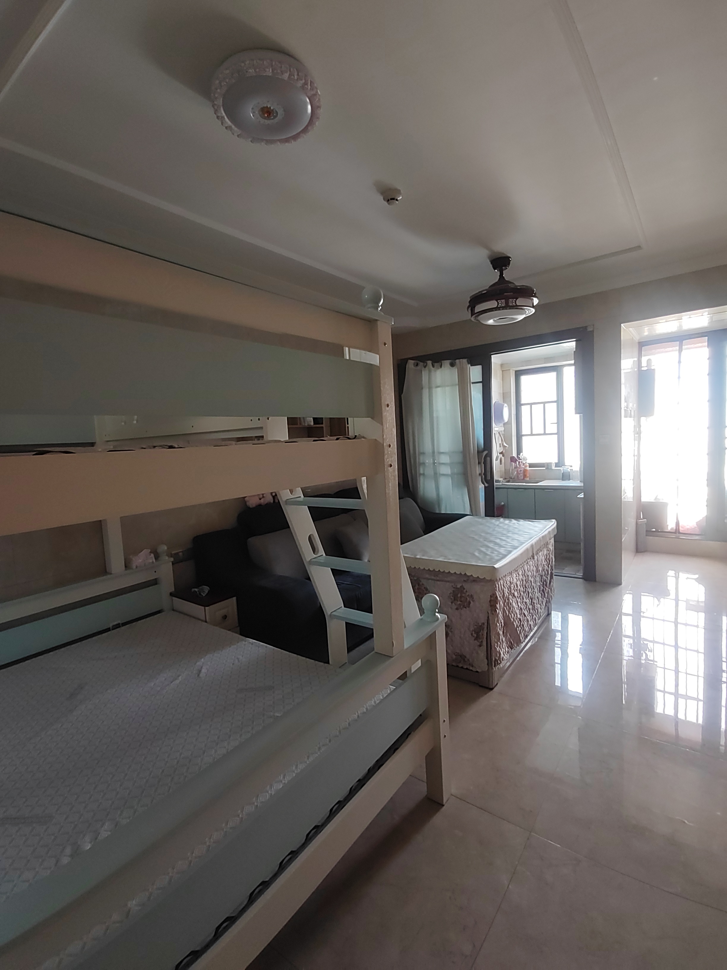 盛世时代广场  1室1厅1卫    33.8万 盛世时代广场  1室1厅1卫    33.8万室内图