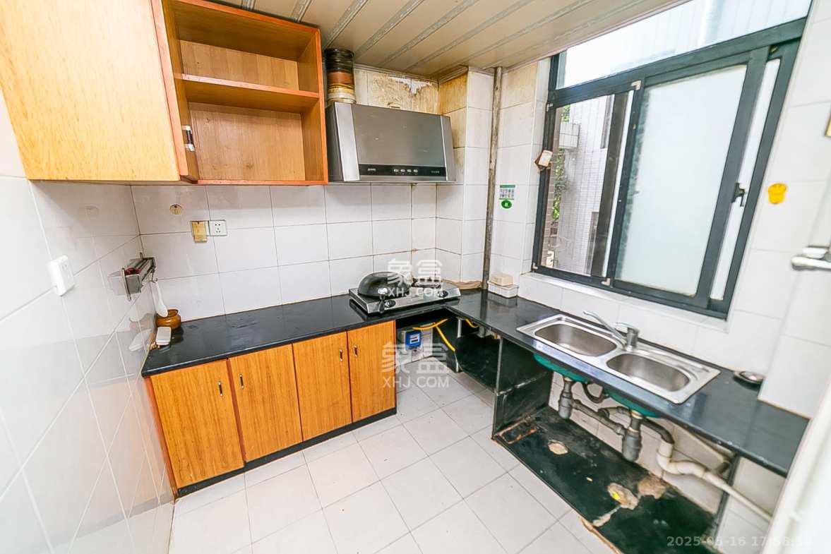 金凤滩家园 2室2厅1卫 85.0万 金凤滩家园 2室2厅1卫 85.0万其他