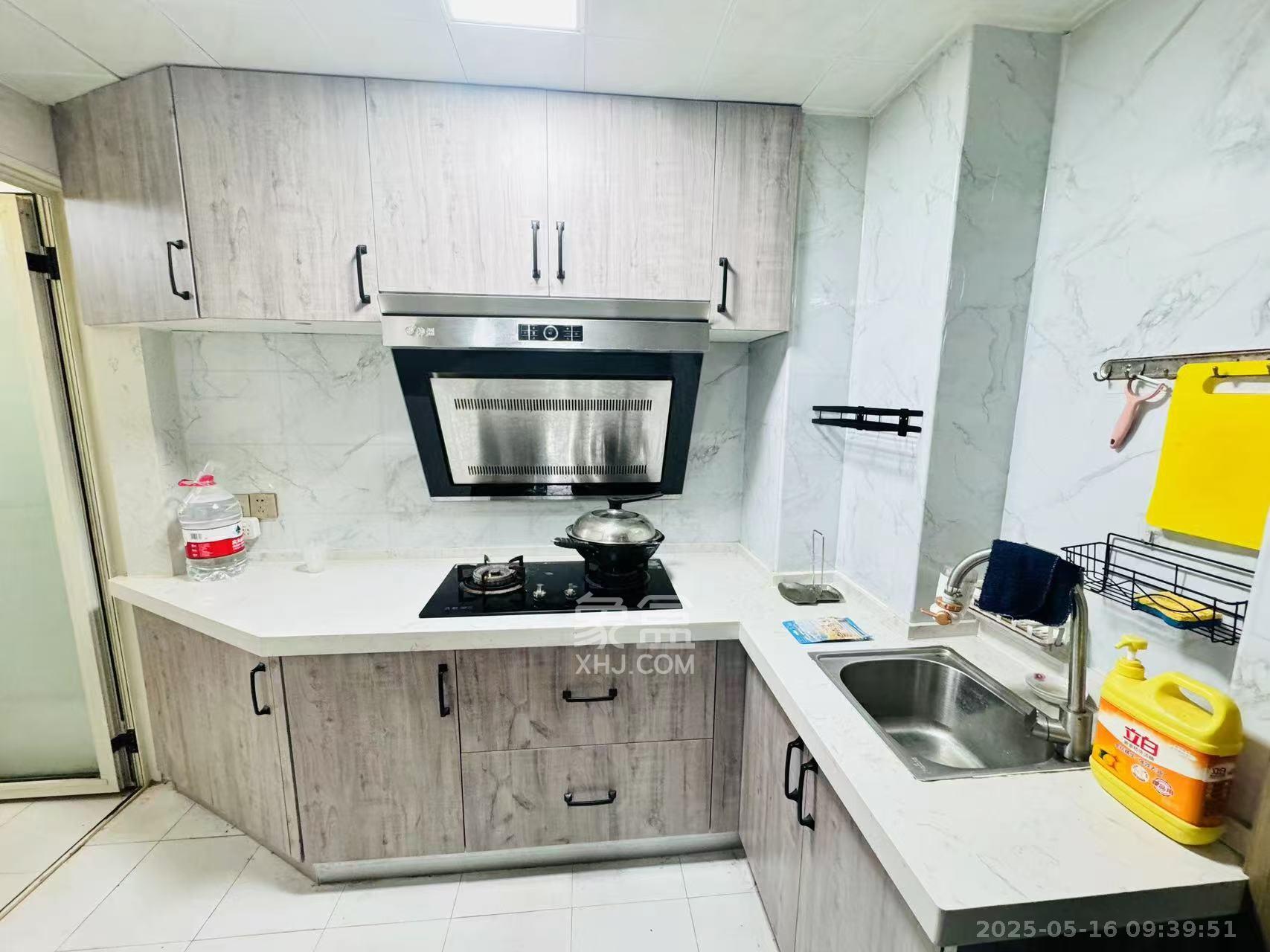 白沙晶城 1室1厅1卫 2100.0元/月 白沙晶城 1室1厅1卫 2100.0元/月室内图