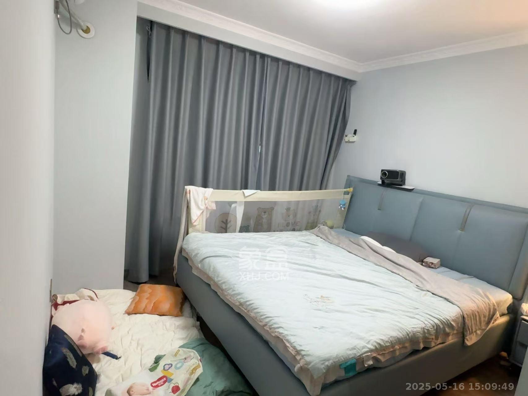 保利城（中航城国际社区、郡原美村）  3室2厅2卫   2400.00元/月室内图