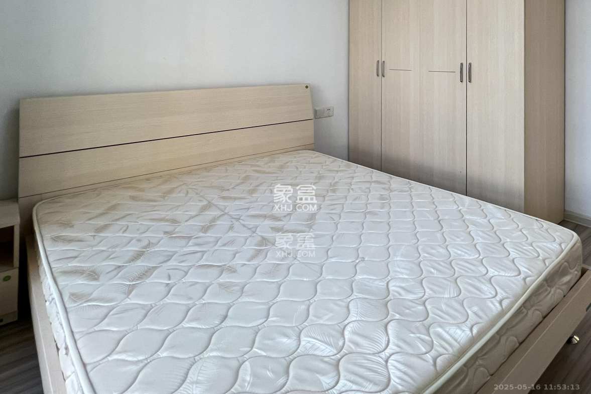 少帅府  2室1厅1卫    3600.0元/月 少帅府  2室1厅1卫    3600.0元/月室内图