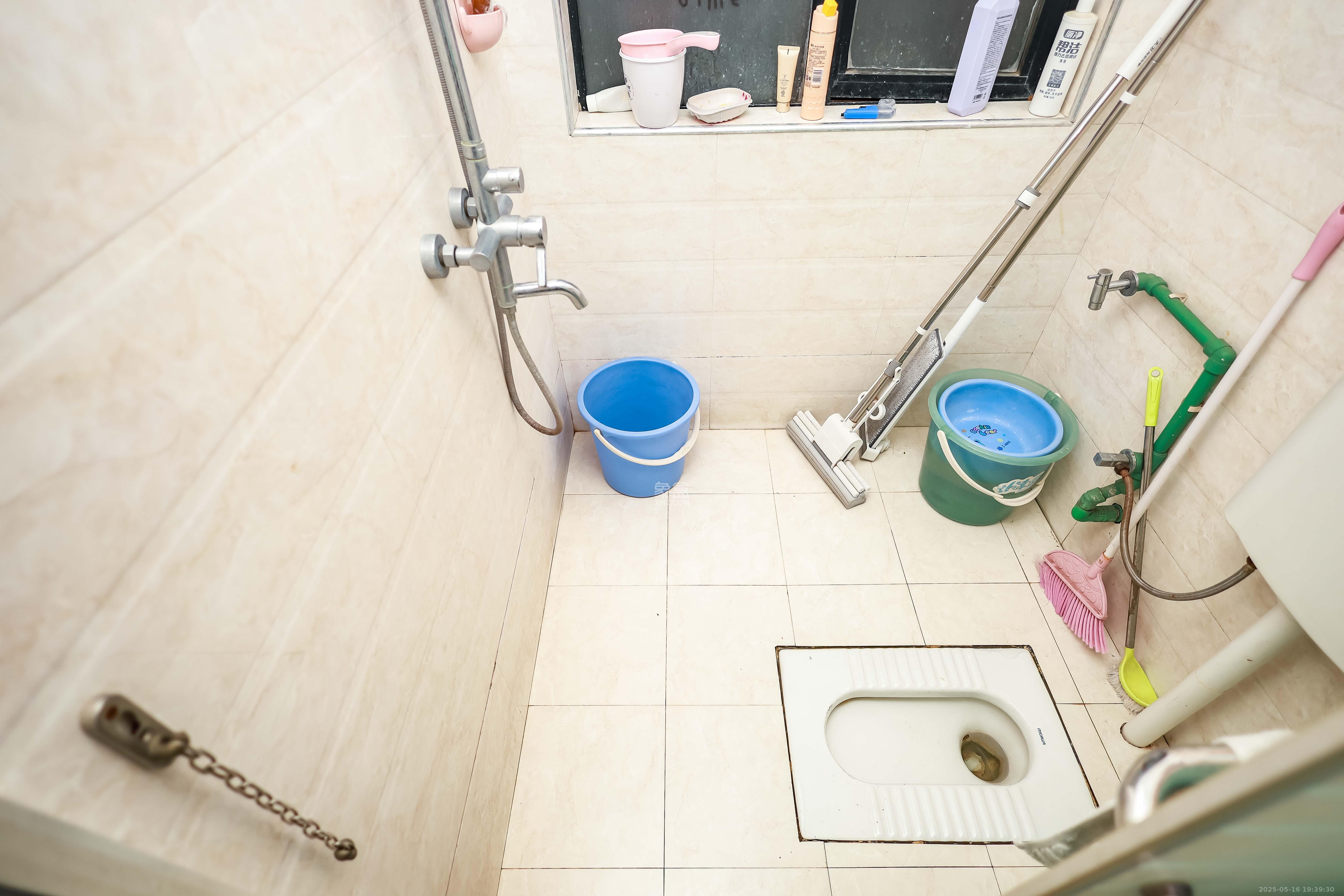 永祺西京  3室2厅2卫    110.0万 永祺西京  3室2厅2卫    110.0万卫生间