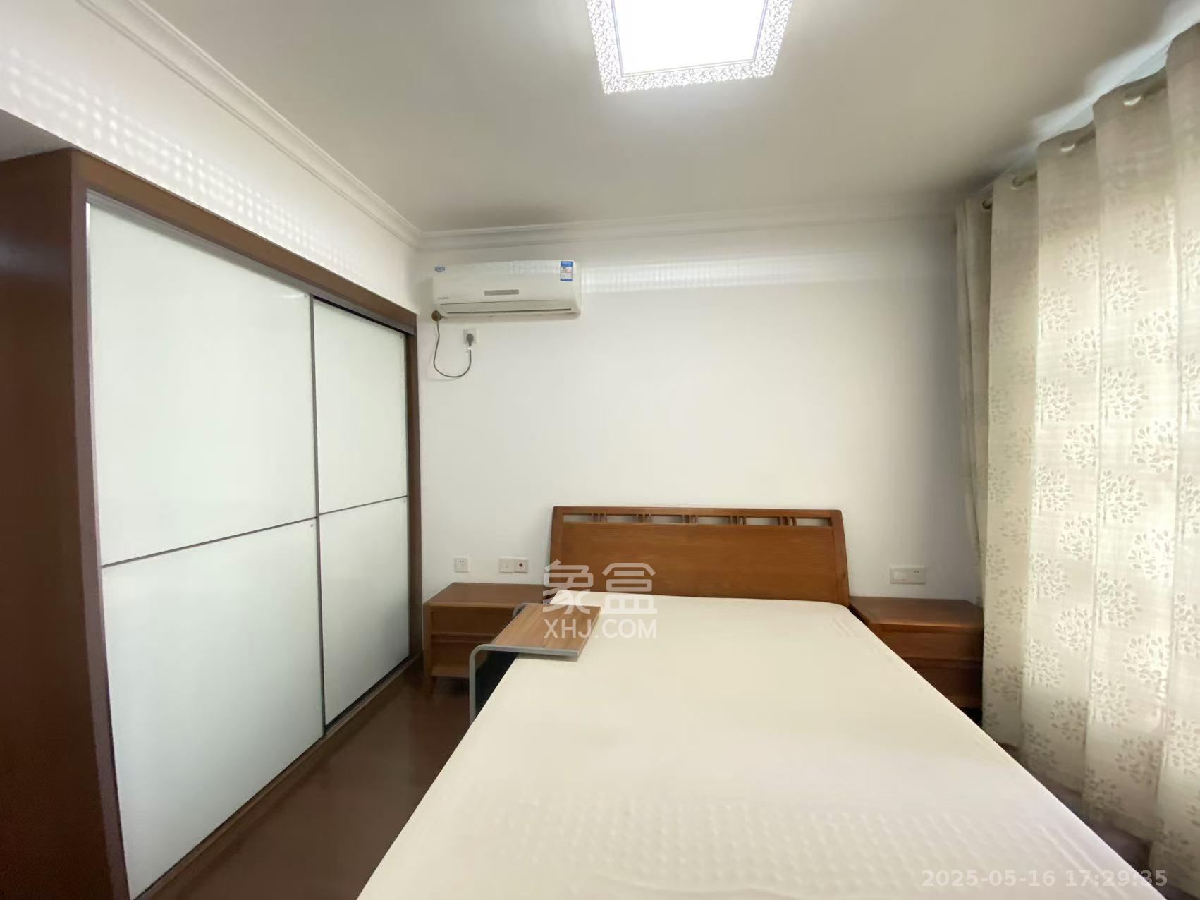 万科白鹭郡  4室2厅2卫    3800.0元/月室内图