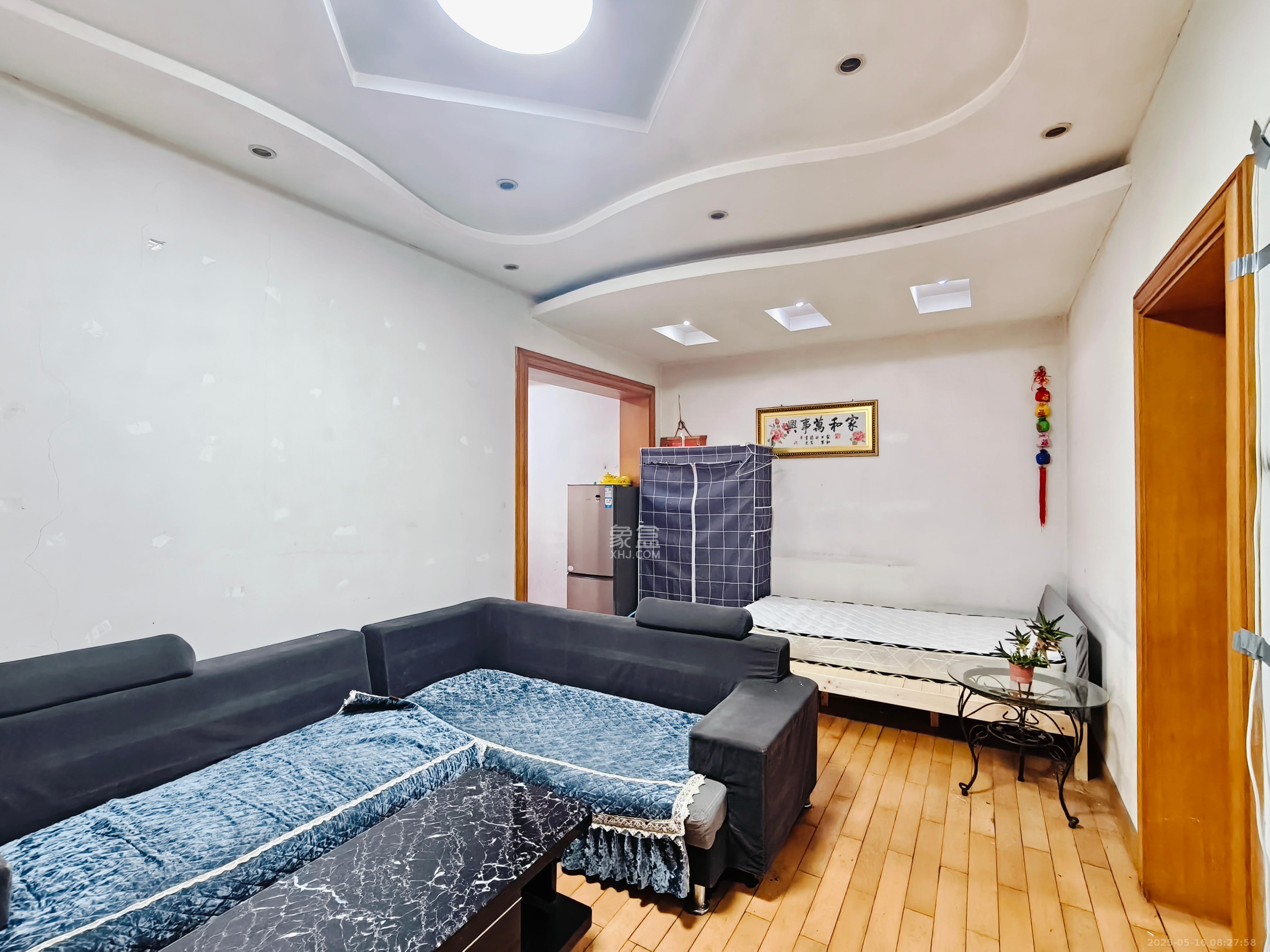 湖南省体育局单位宿舍（省体总会宿舍）  3室2厅1卫   2100.00元/月室内图
